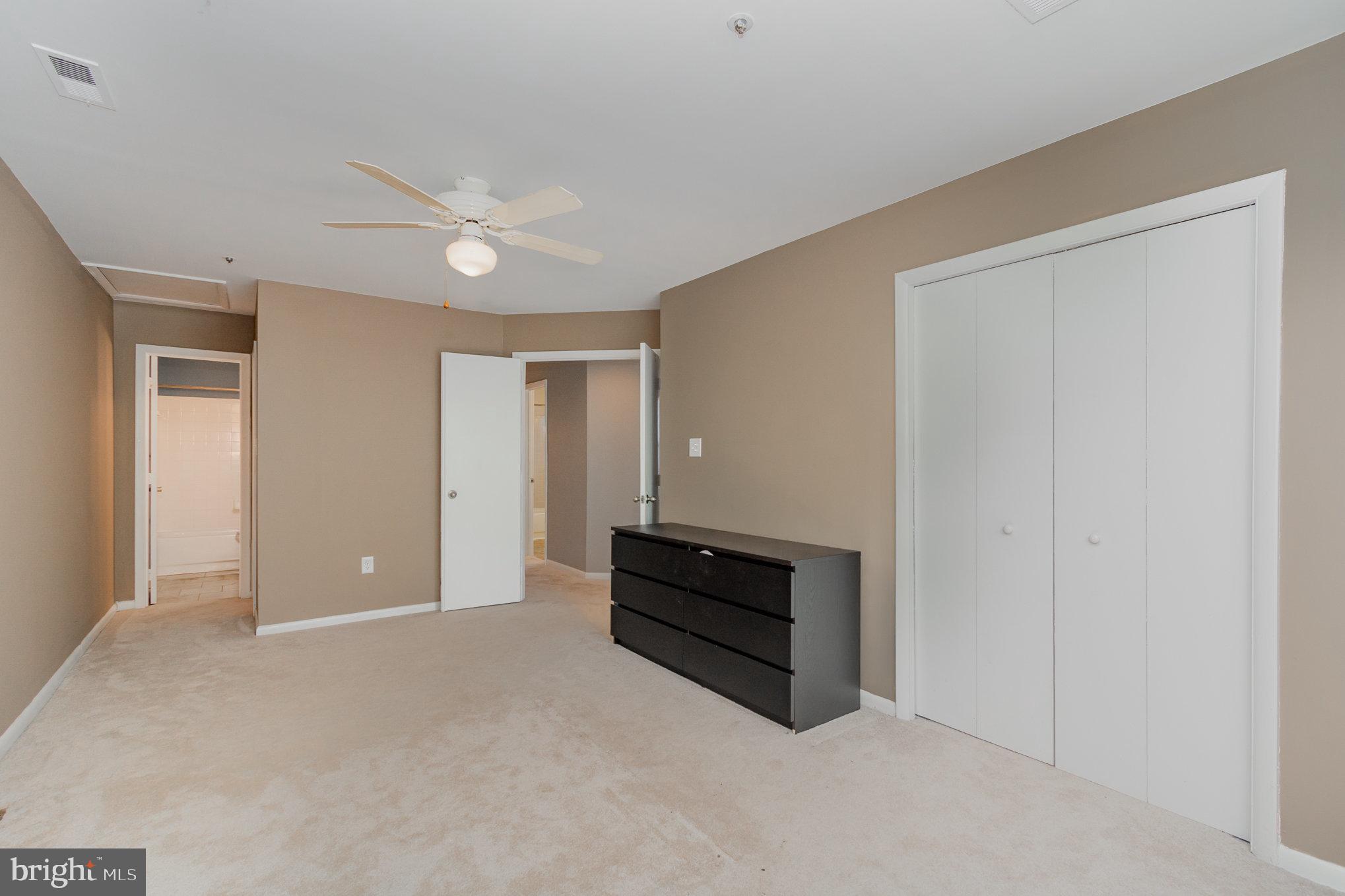 FOREST BROOKE - Residential