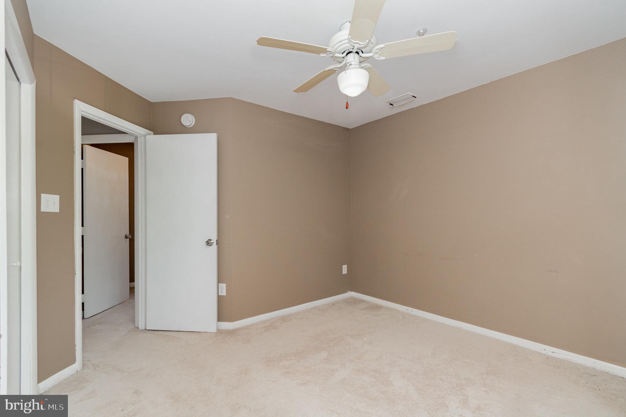 FOREST BROOKE - Residential