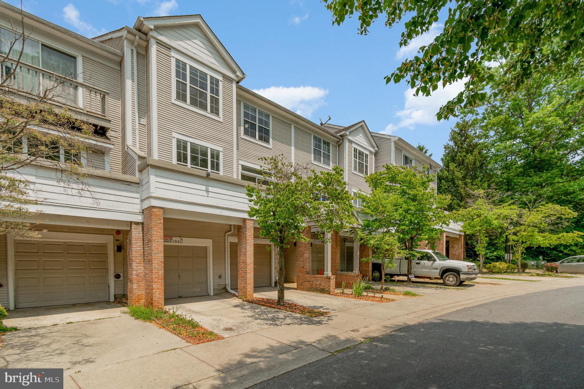 FOREST BROOKE - Residential