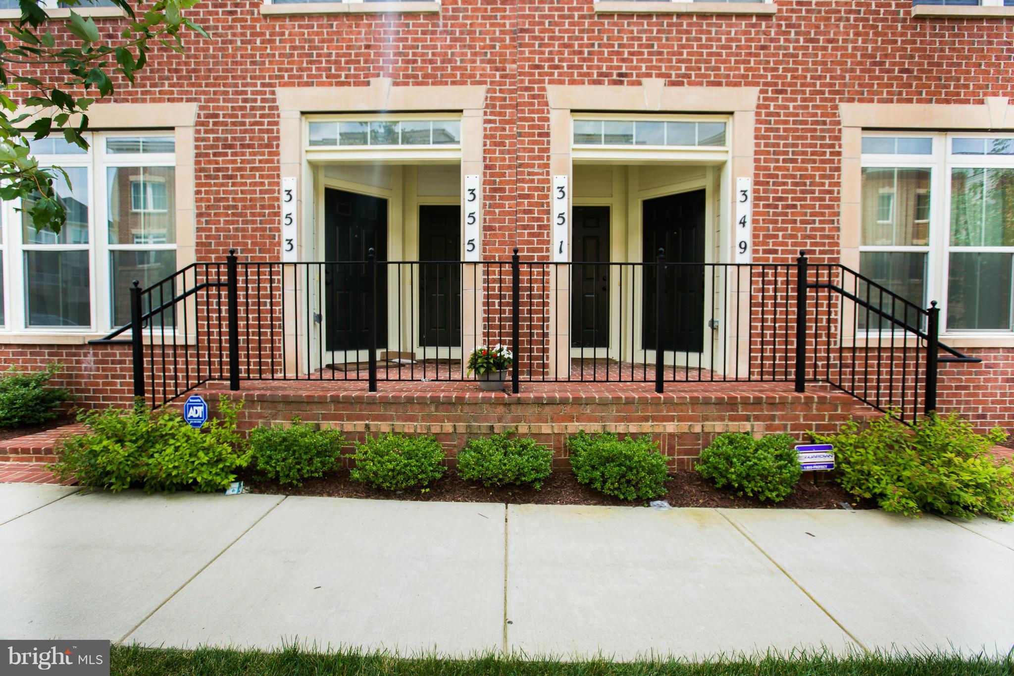 Shows like a model home!! Beautiful 3 bedroom 2.5 bath with a garage town-home in the brand new Parklands Community. Hrdwd flrs on main level. Granite kitchen counter top, stainless steel appliances, custom built closets in master br. Walking distance to Marc train Gaithersburg stop and 270 exit. Community offers tennis courts, pool, and community center. Make this wonderful home yours! NO PETS!