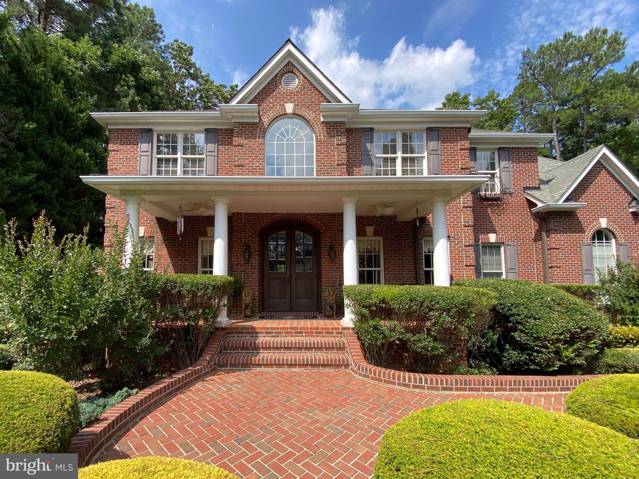 FAWN LAKE - Residential