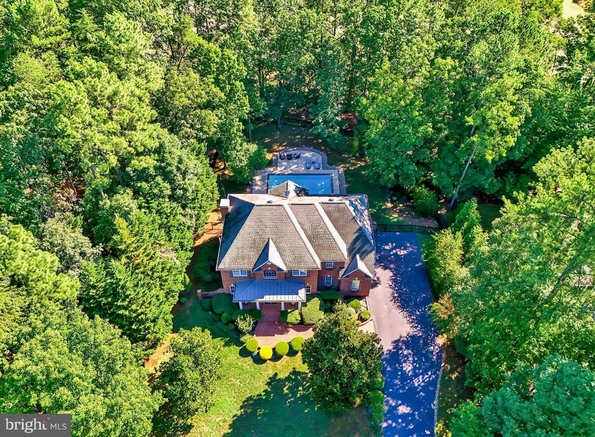 FAWN LAKE - Residential