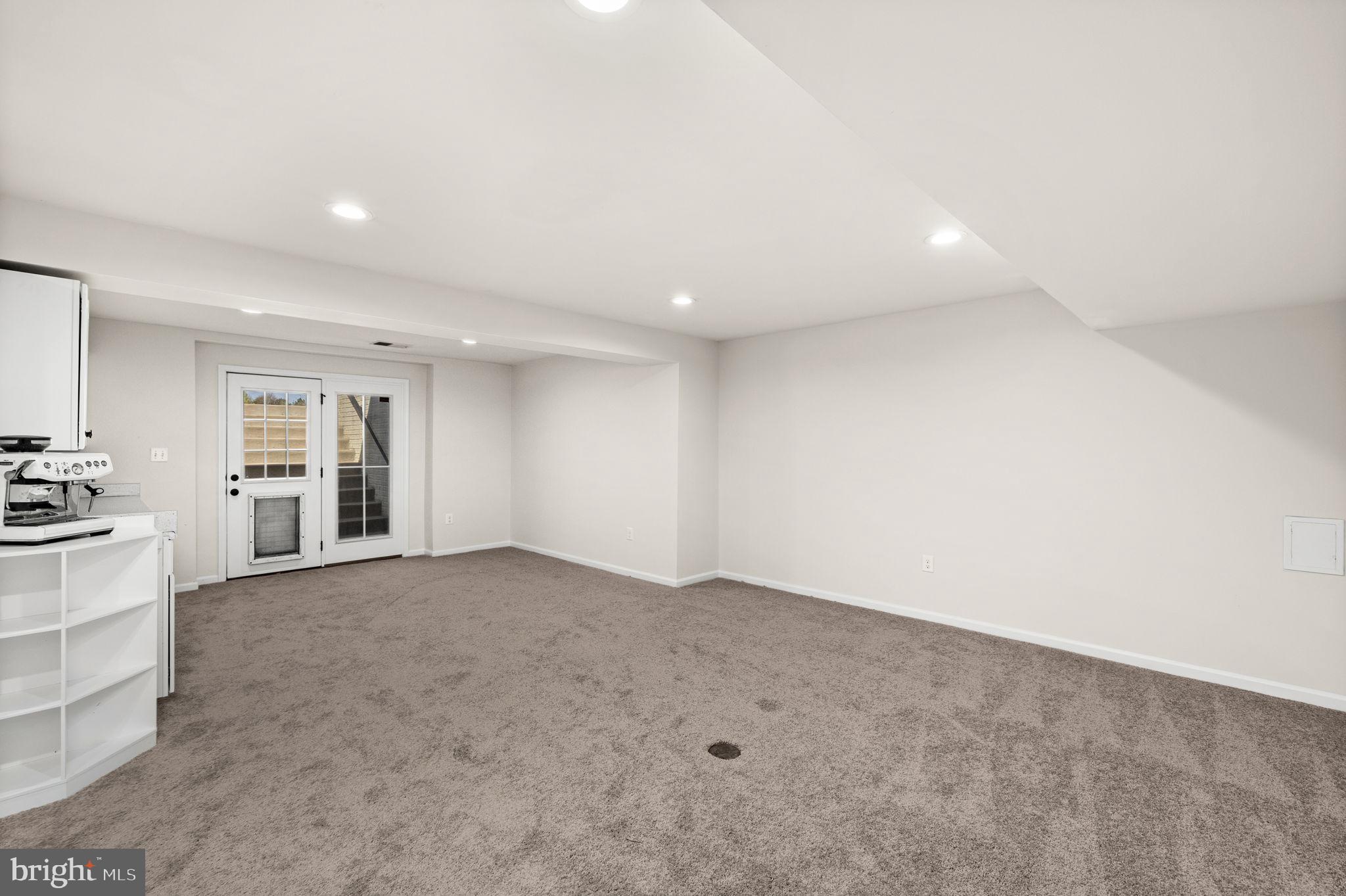 PELHAM'S EAST - Residential