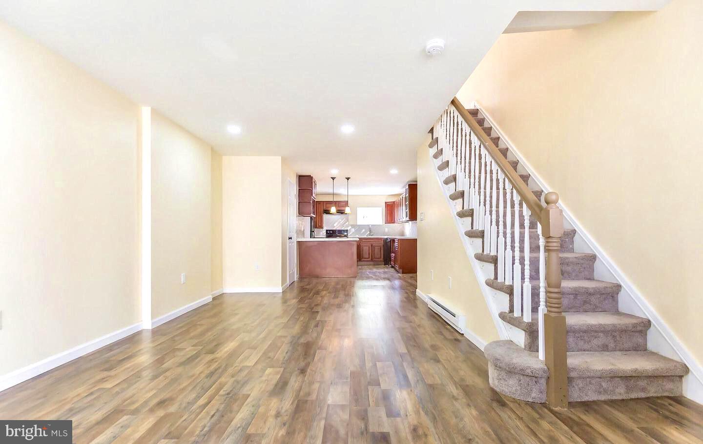 LOGAN - Residential Lease