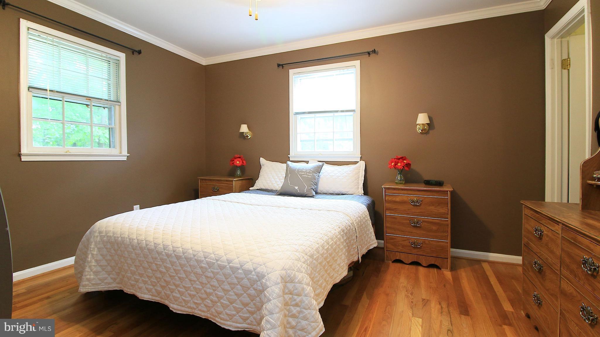 ORANGE HUNT ESTATES - Residential