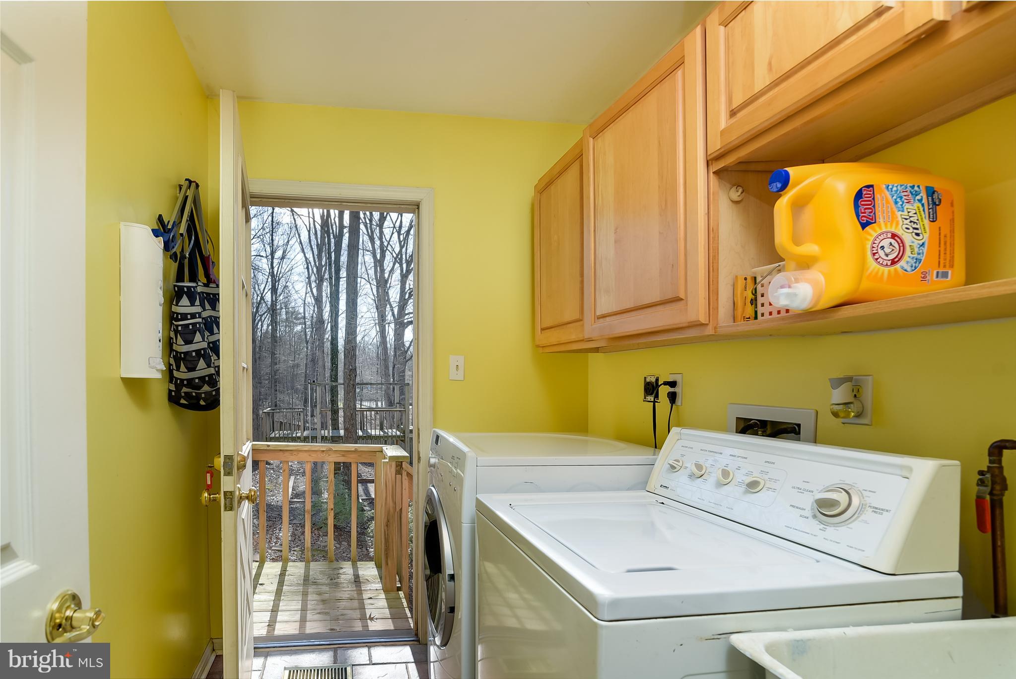 COUNTRYSIDE - Residential