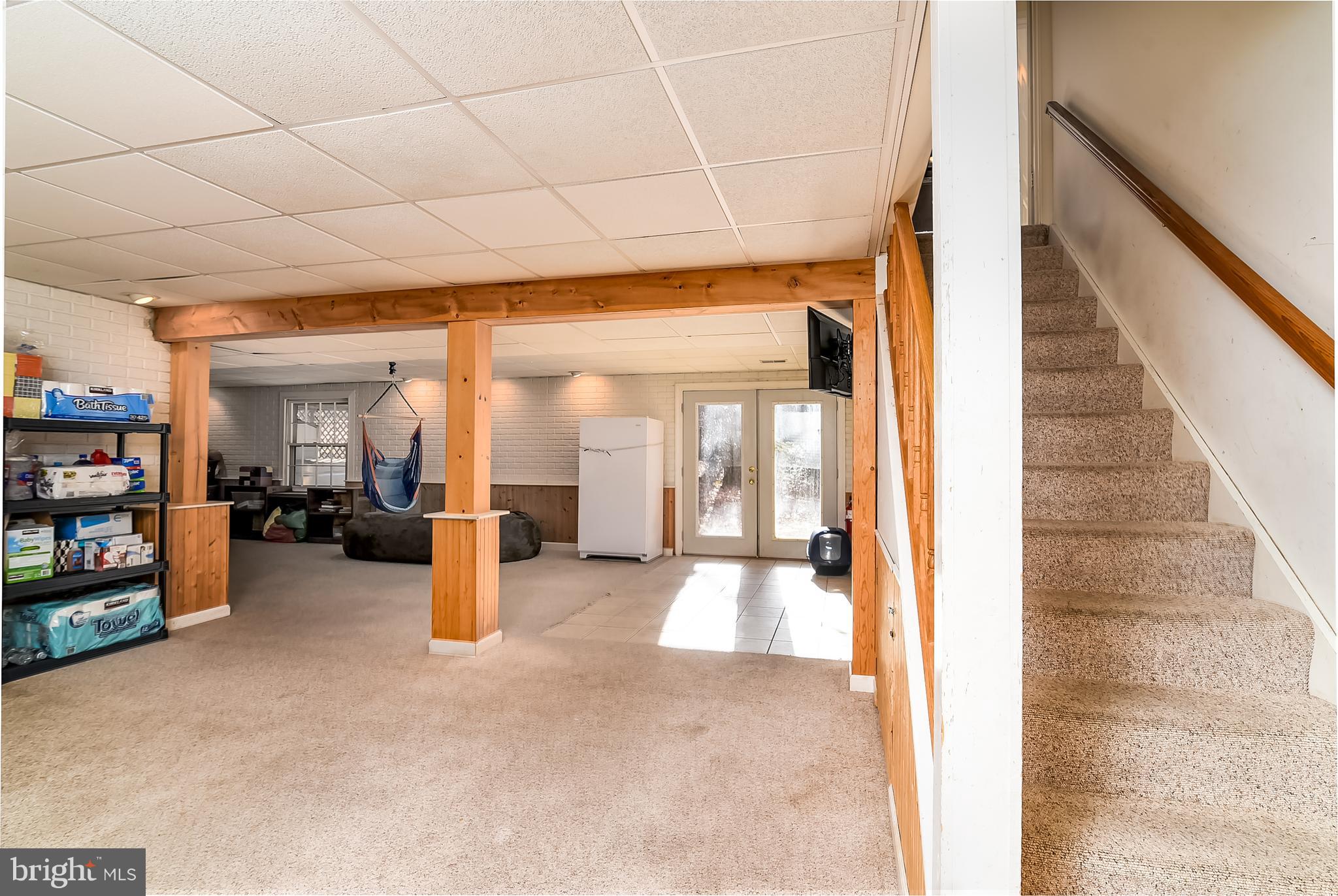 COUNTRYSIDE - Residential