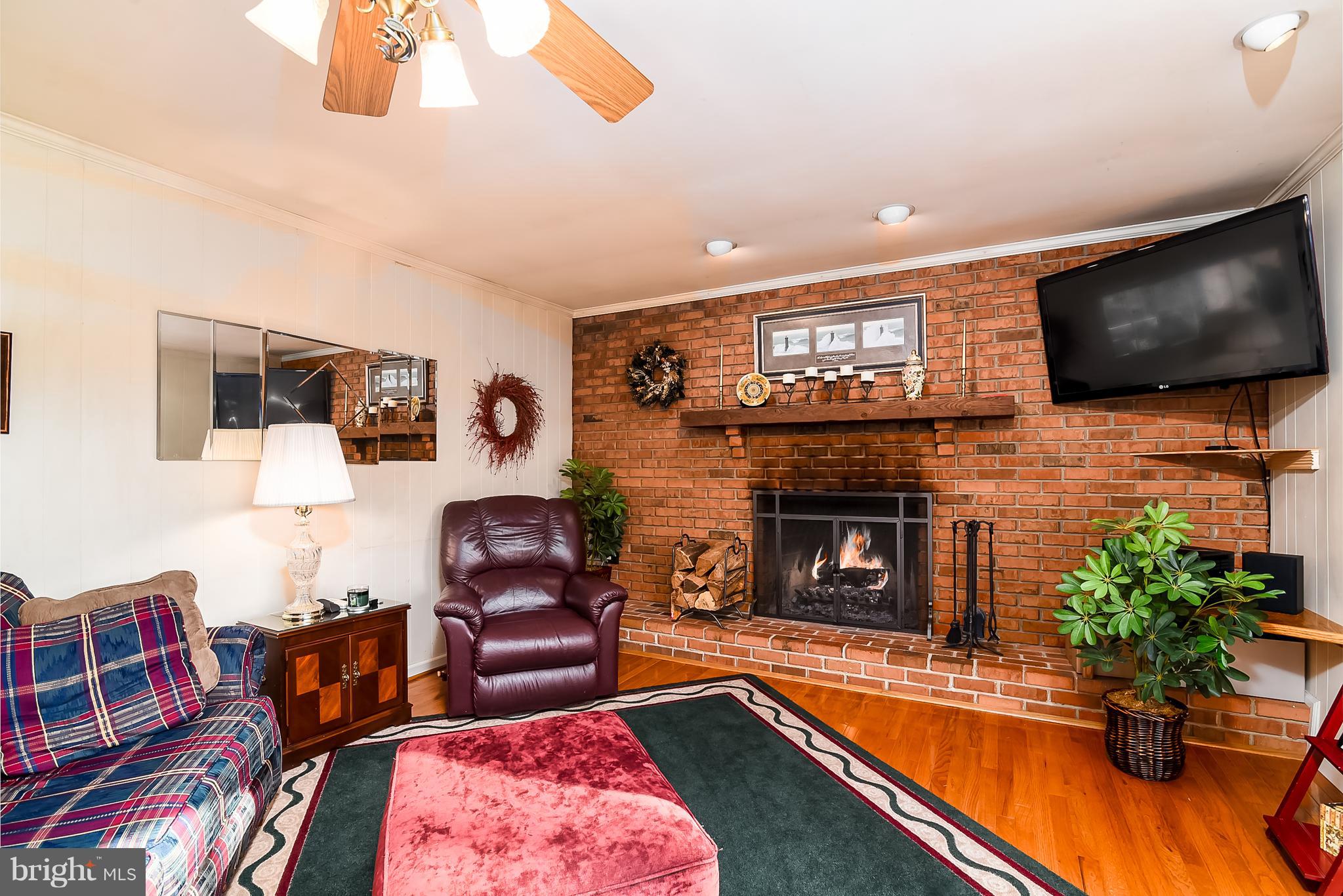 COUNTRYSIDE - Residential