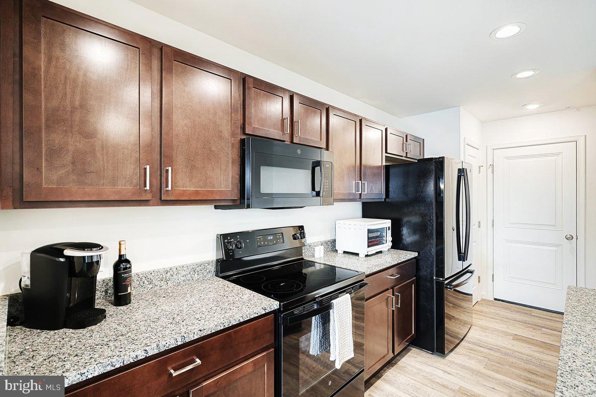 HARVEST MEADOWS - Residential