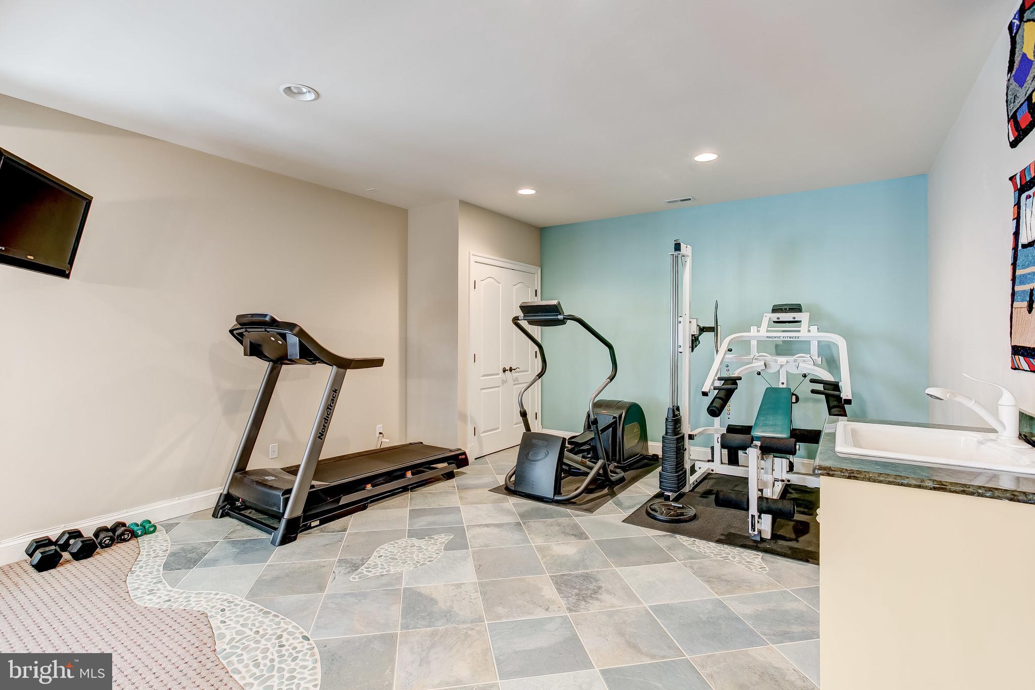 JAMESTOWN ON THE MAGOTHY - Residential