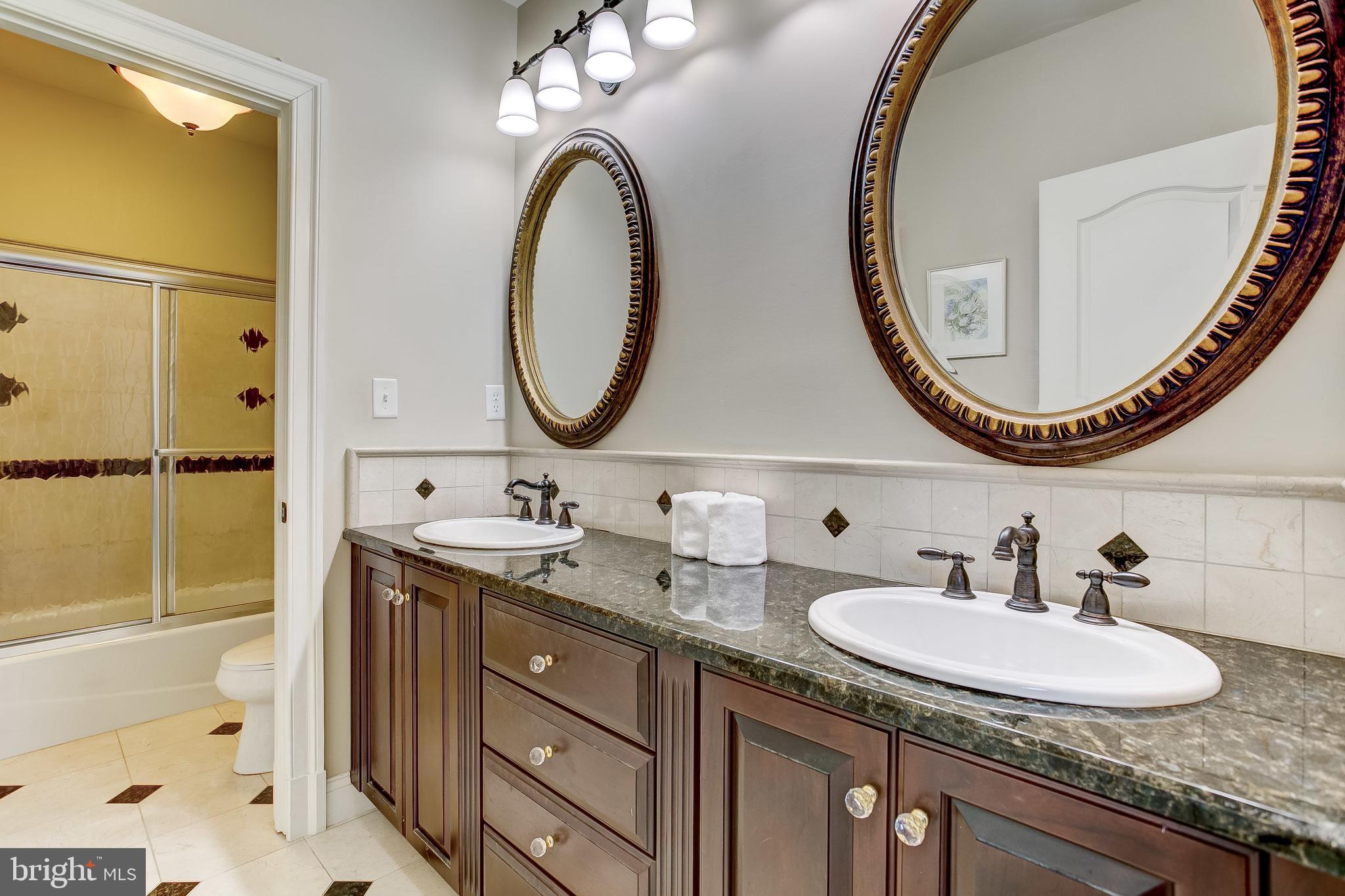 JAMESTOWN ON THE MAGOTHY - Residential