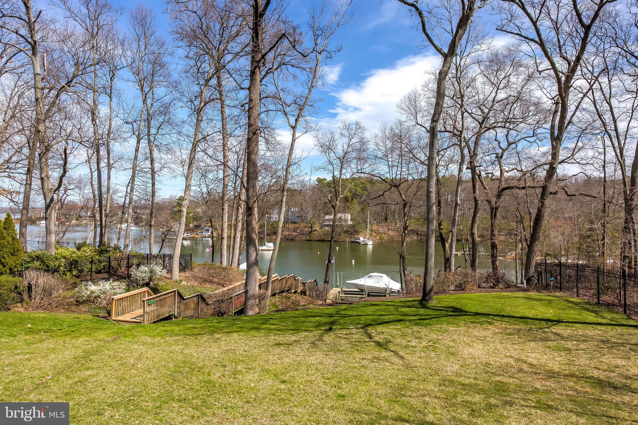 JAMESTOWN ON THE MAGOTHY - Residential