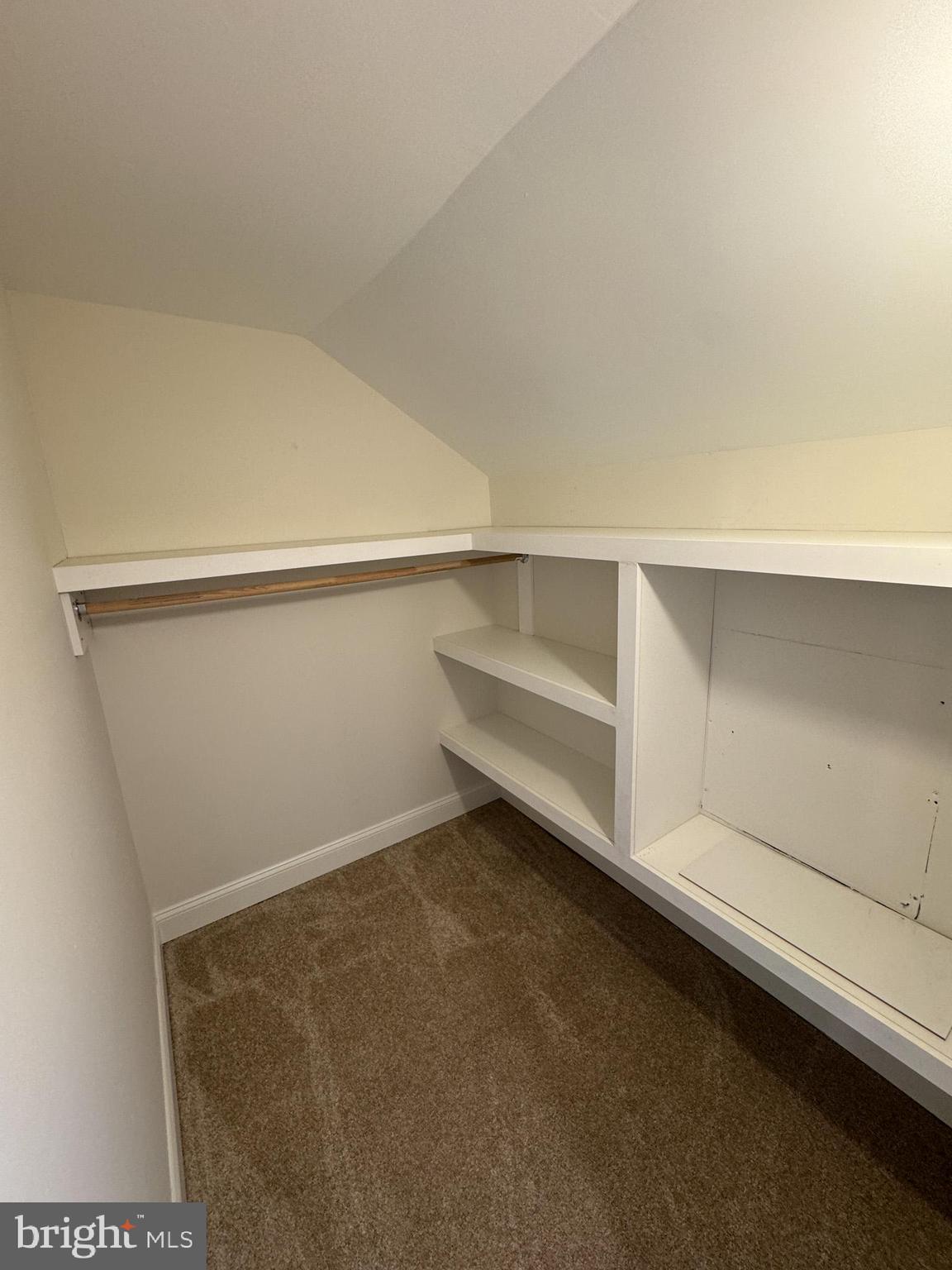 THE CROSSINGS AT EXT - Residential Lease