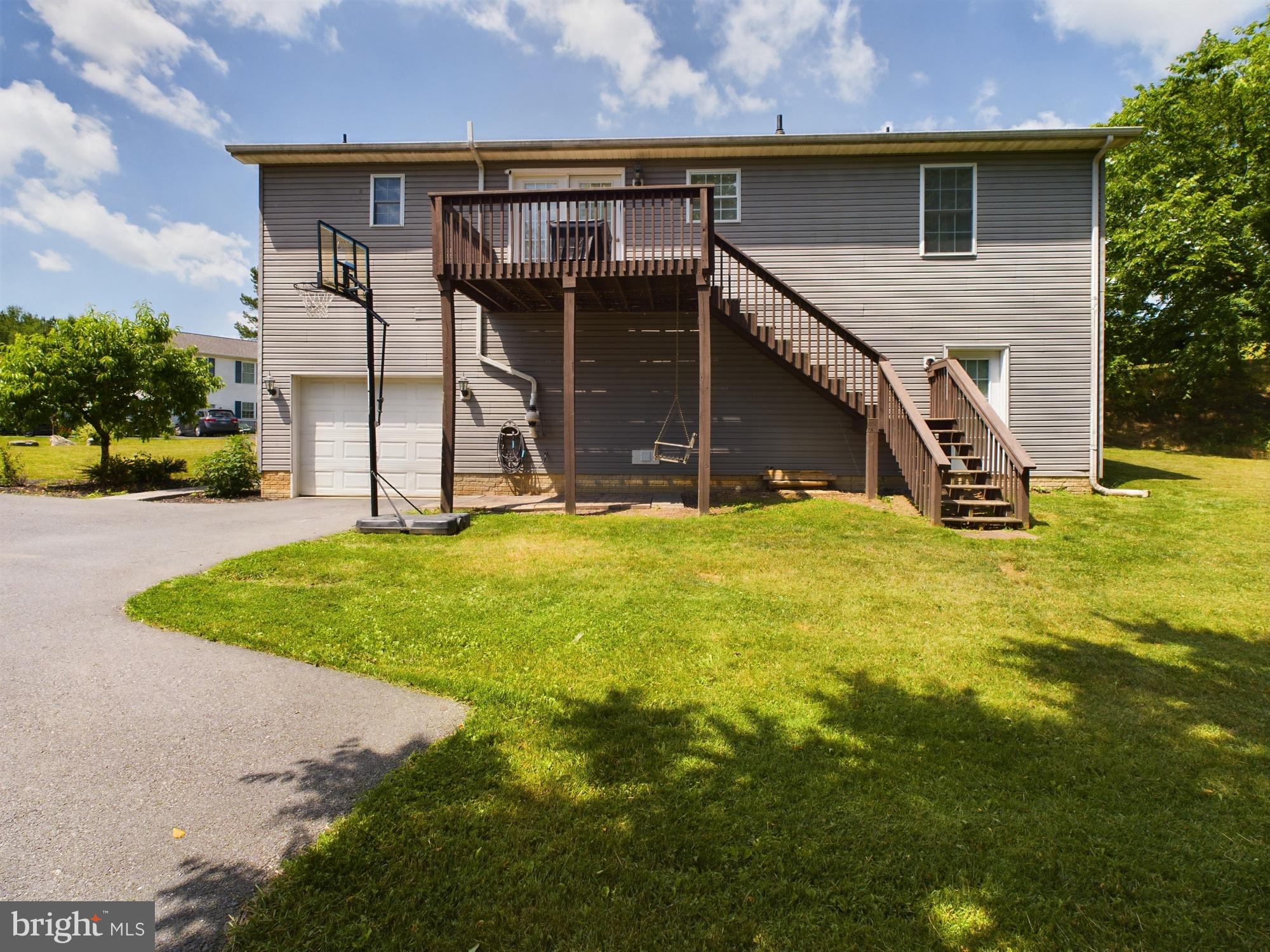 OPEQUON MEADOWS - Residential