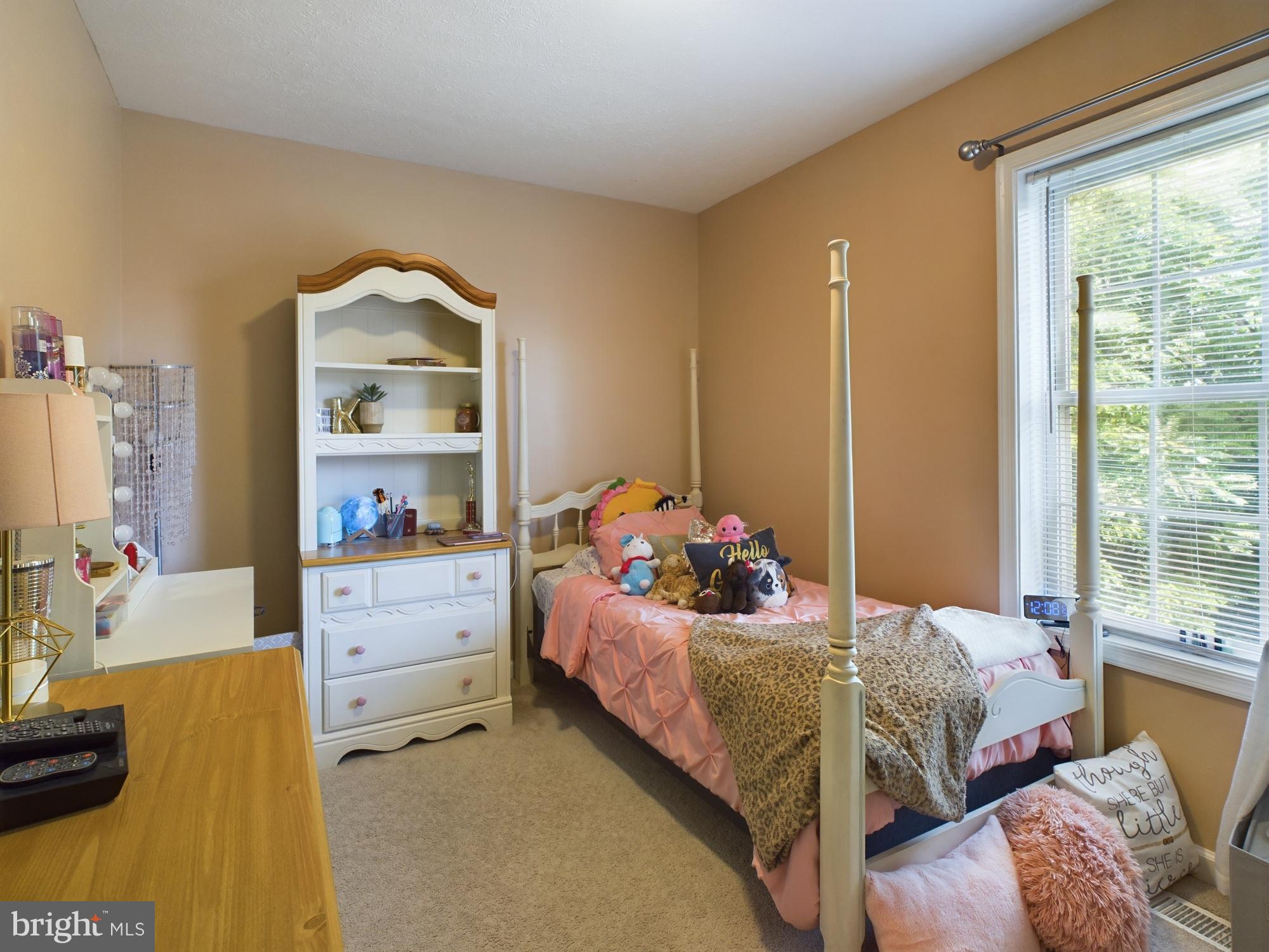 OPEQUON MEADOWS - Residential