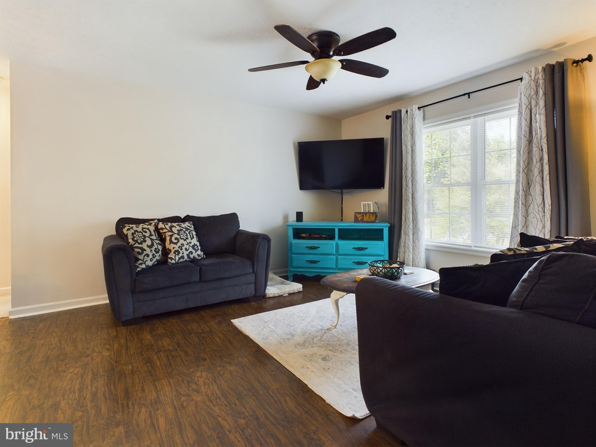 OPEQUON MEADOWS - Residential