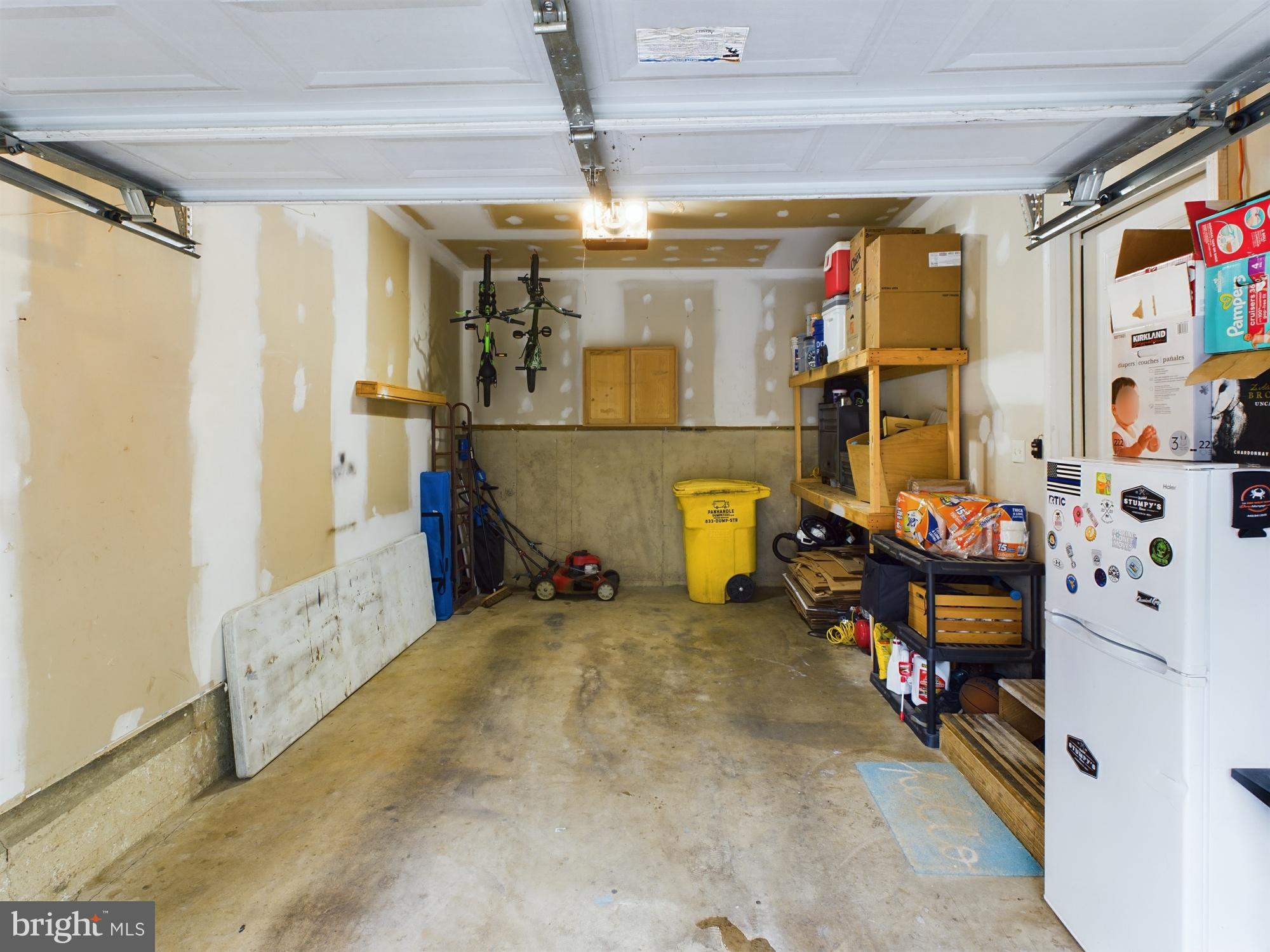 OPEQUON MEADOWS - Residential