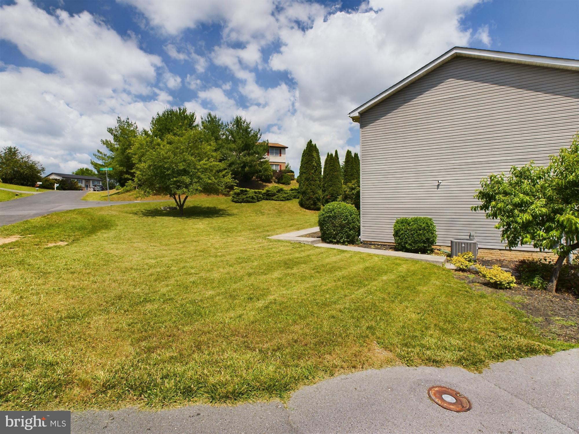 OPEQUON MEADOWS - Residential