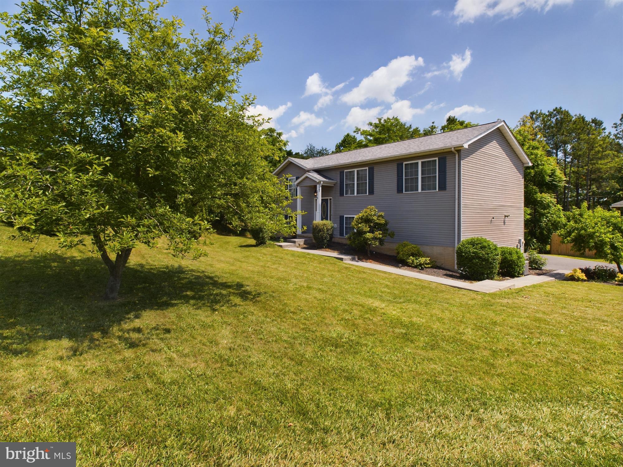 OPEQUON MEADOWS - Residential