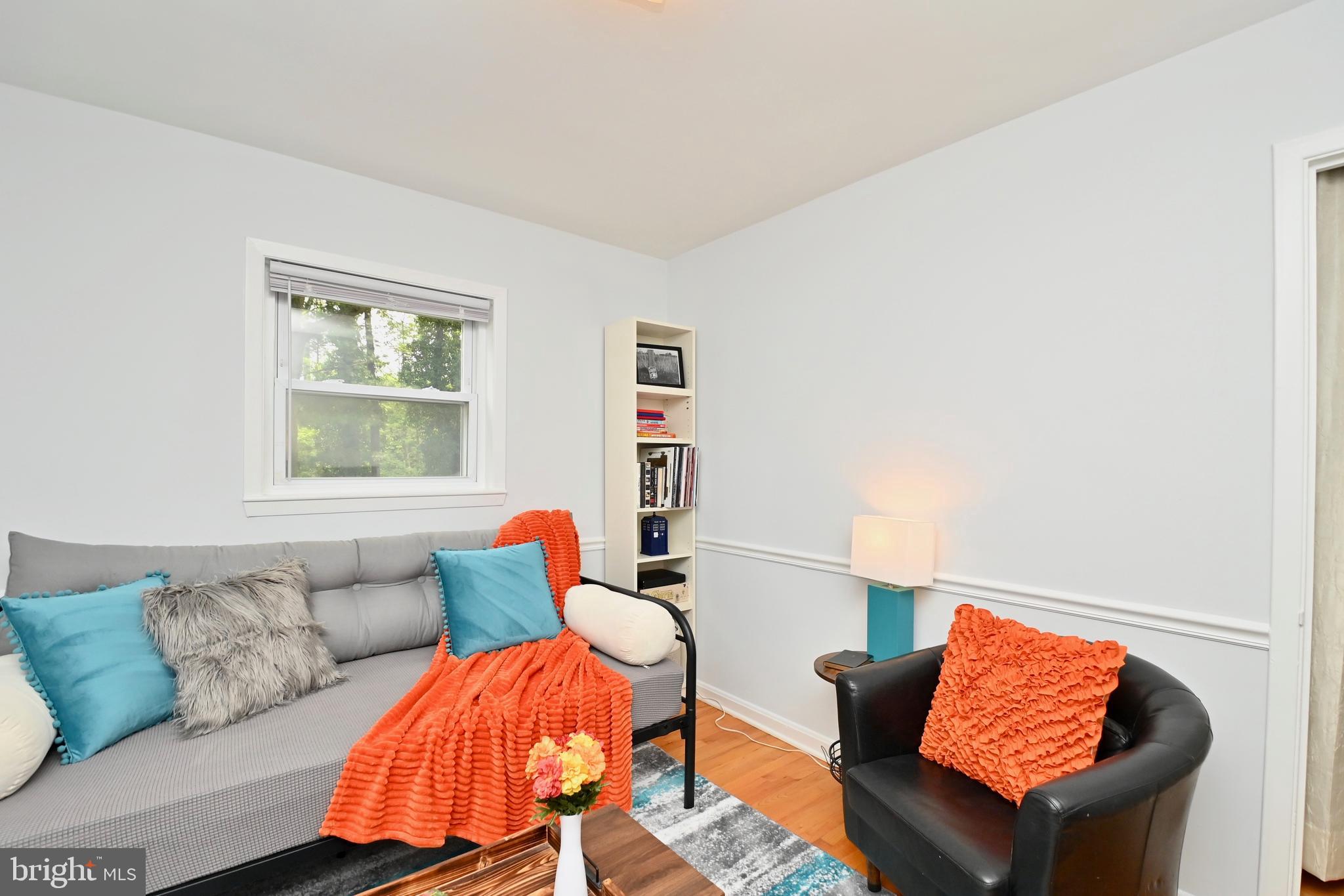 LEE CREST - Residential