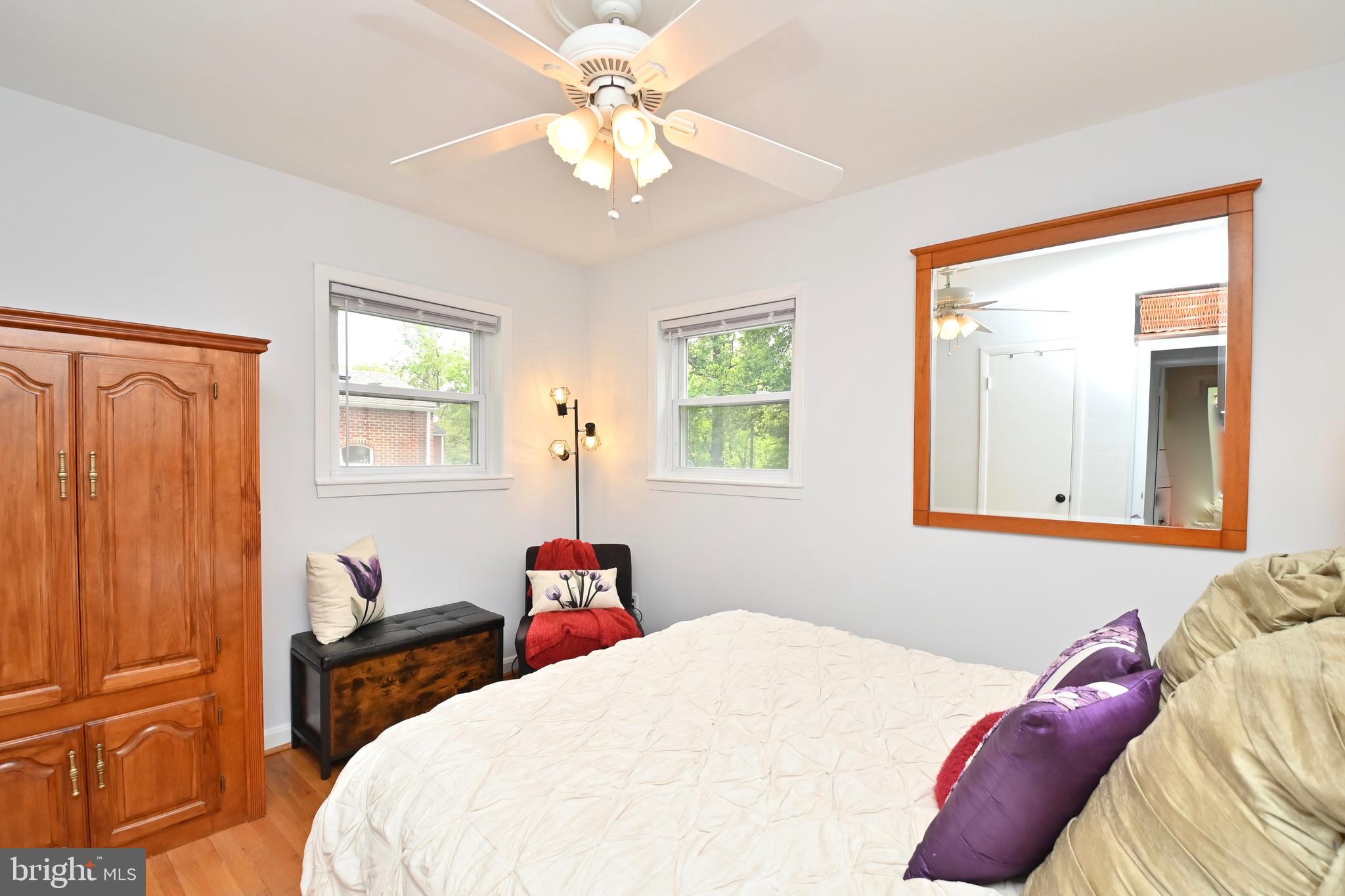 LEE CREST - Residential