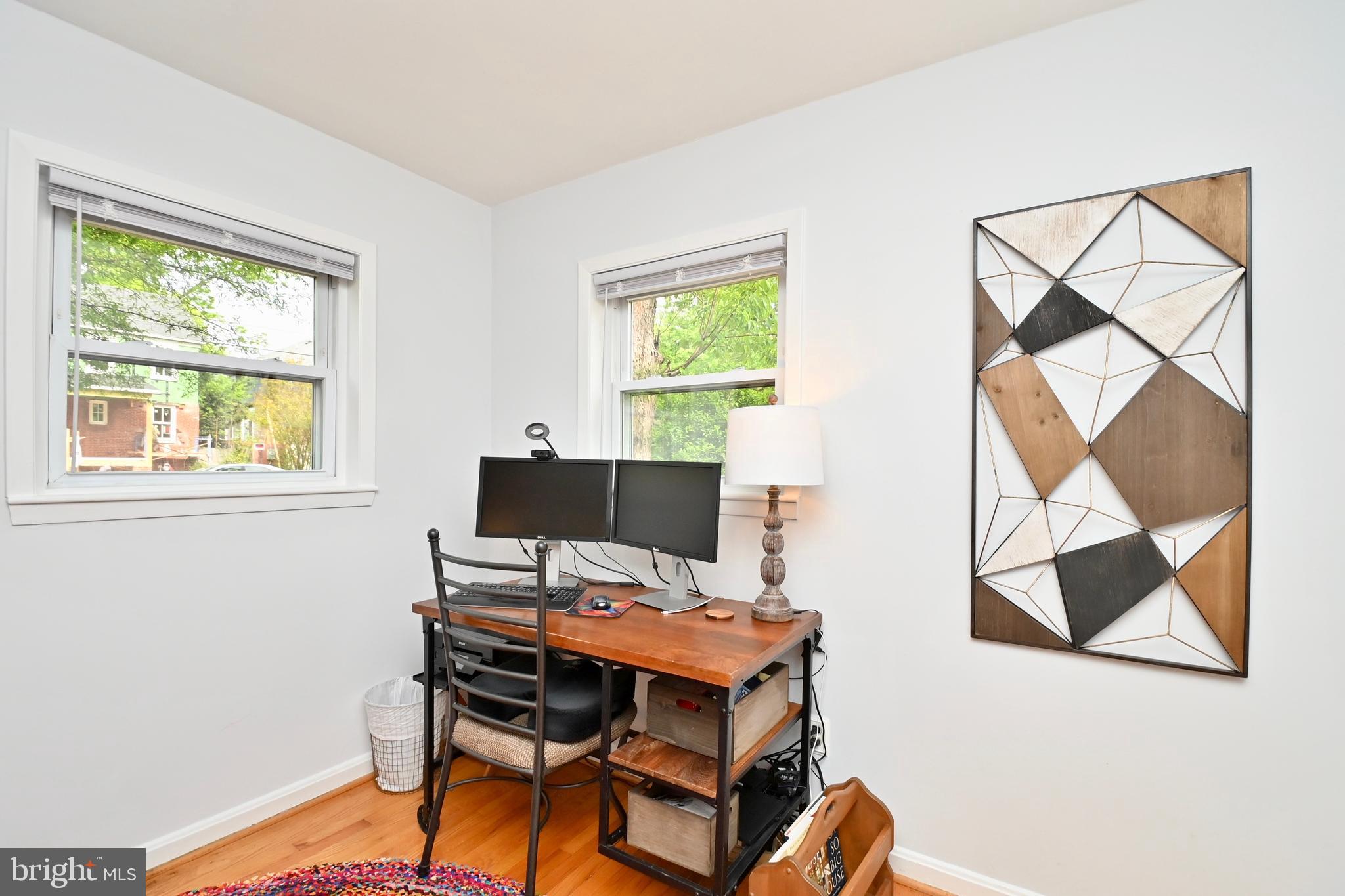 LEE CREST - Residential