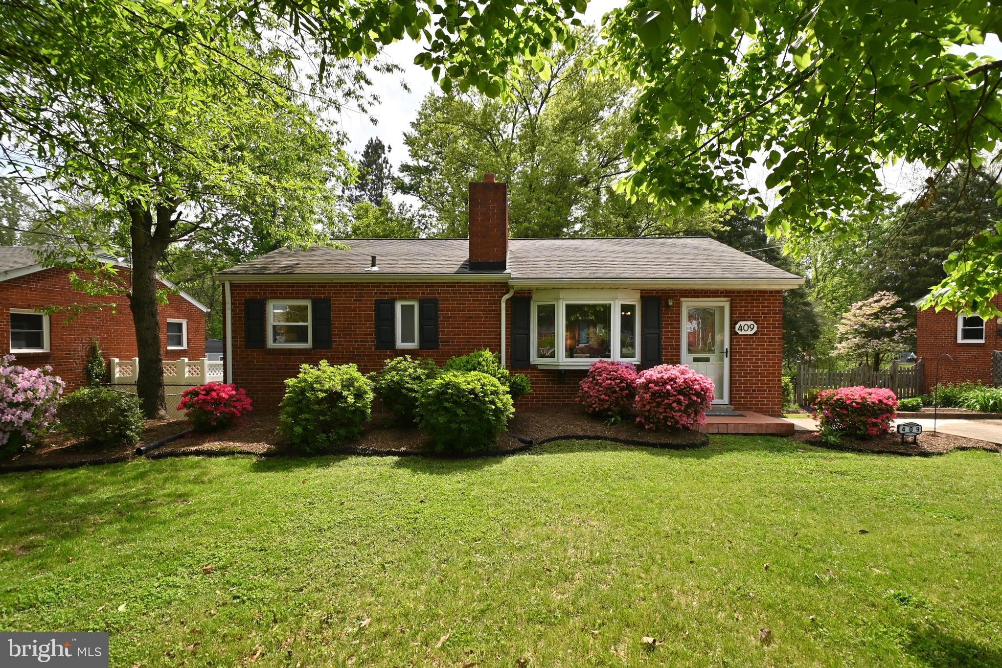 LEE CREST - Residential