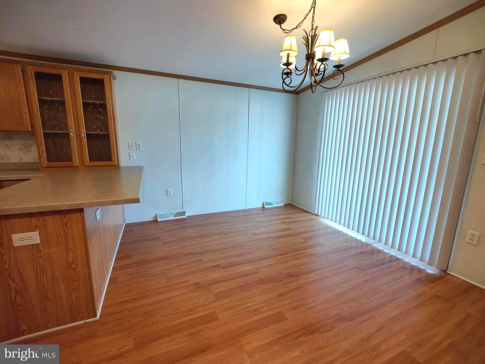 HIGHLAND MANOR - Residential