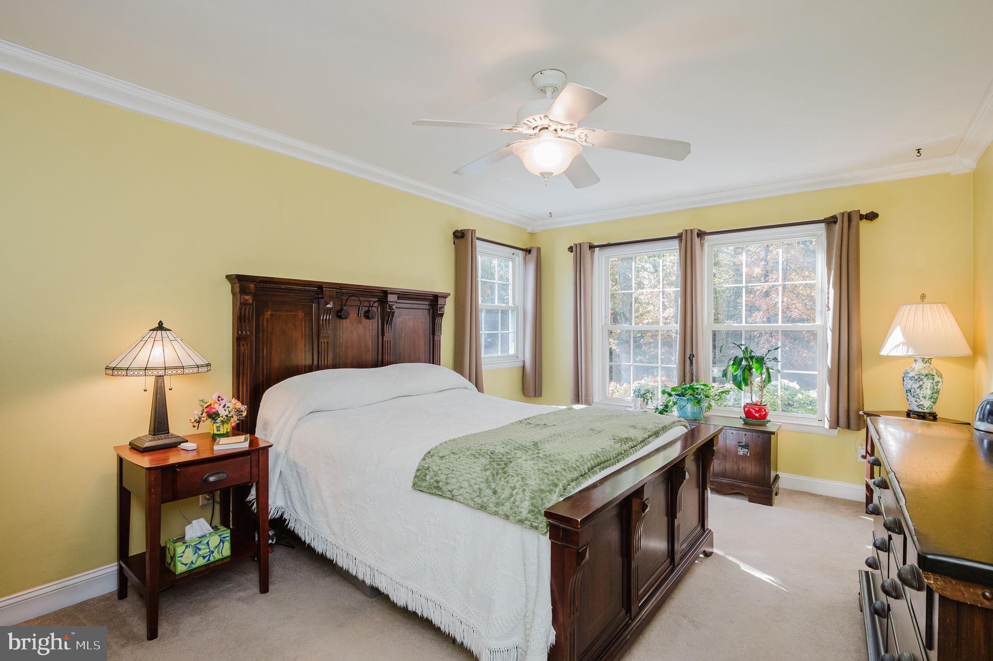 WOODFIELD - Residential