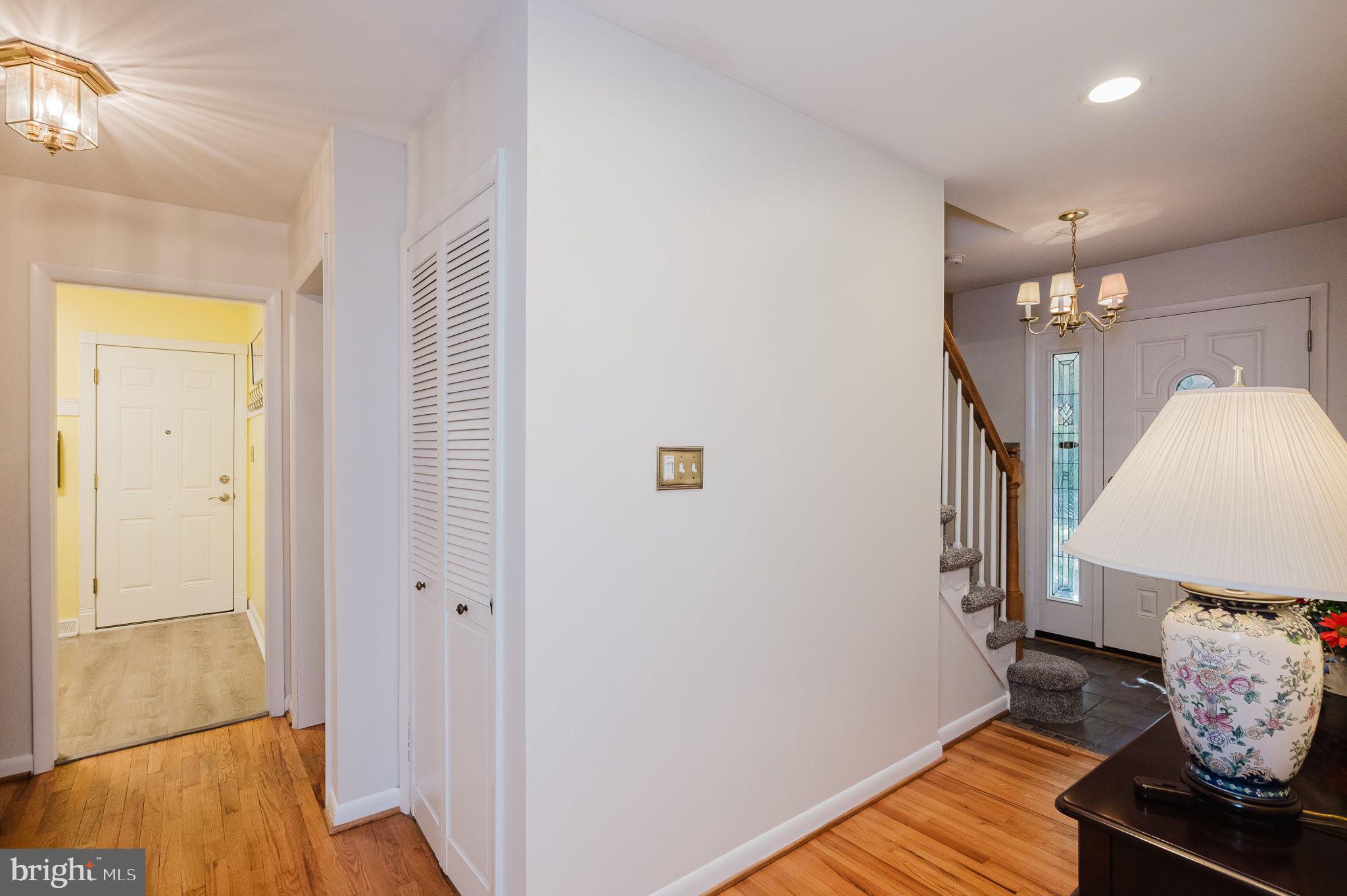 WOODFIELD - Residential