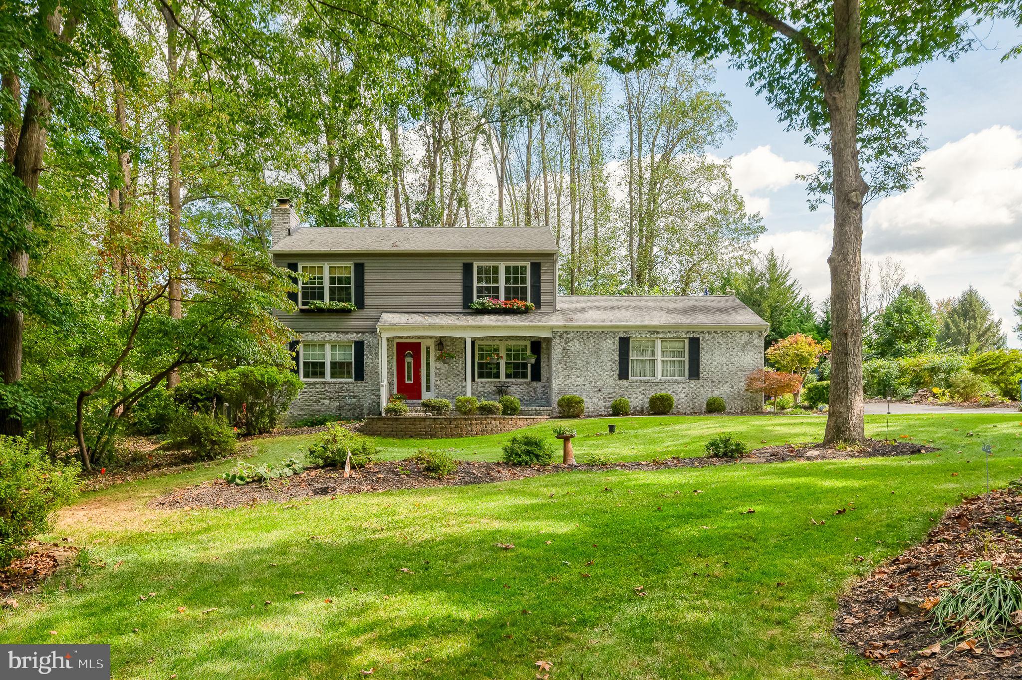 WOODFIELD - Residential