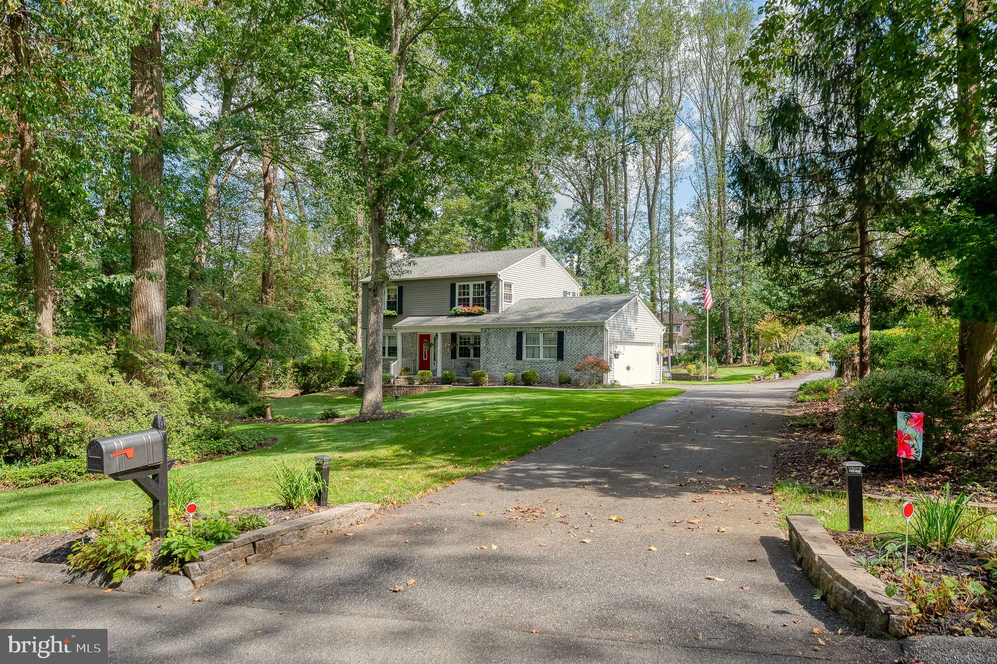 WOODFIELD - Residential