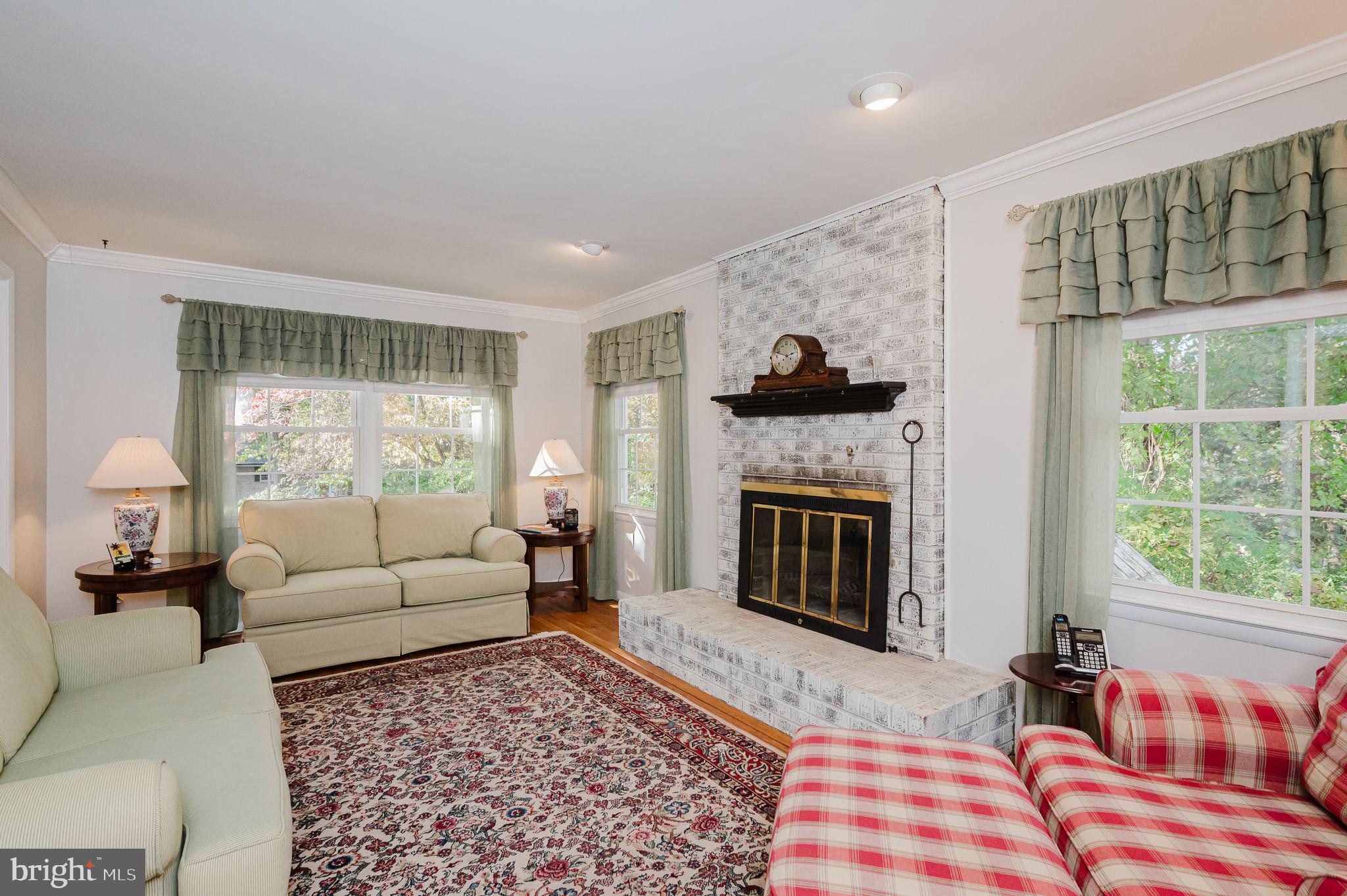 WOODFIELD - Residential