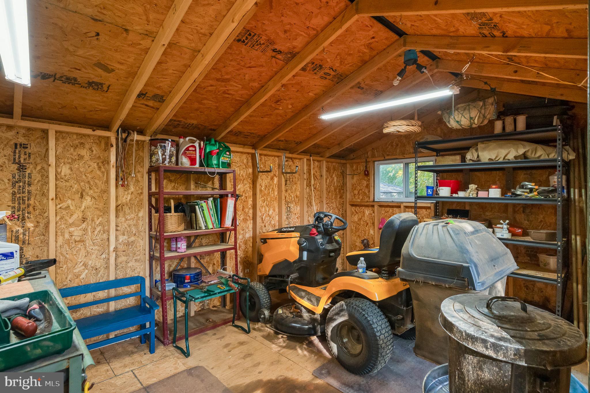 WOODFIELD - Residential