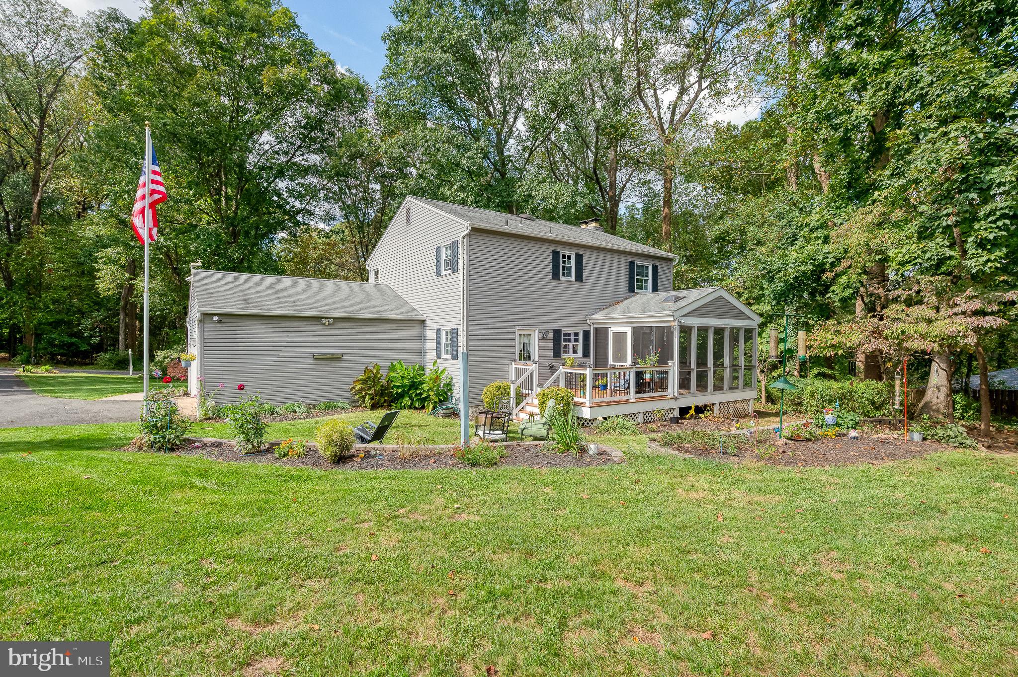 WOODFIELD - Residential