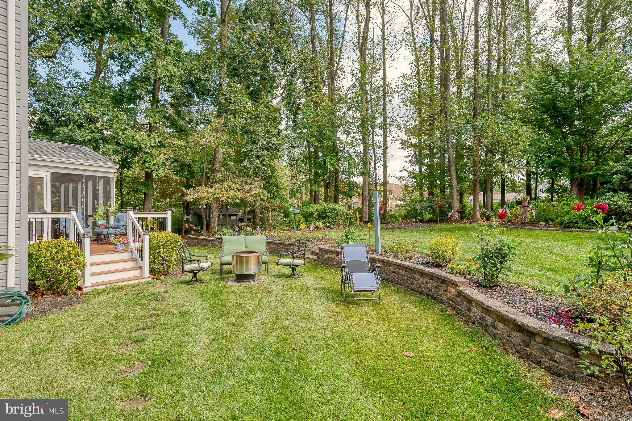 WOODFIELD - Residential