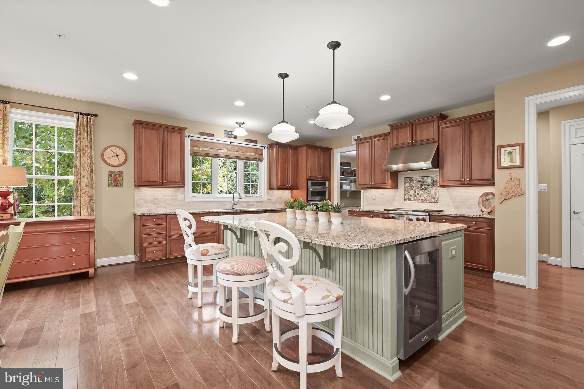 RIVERWOOD - Residential