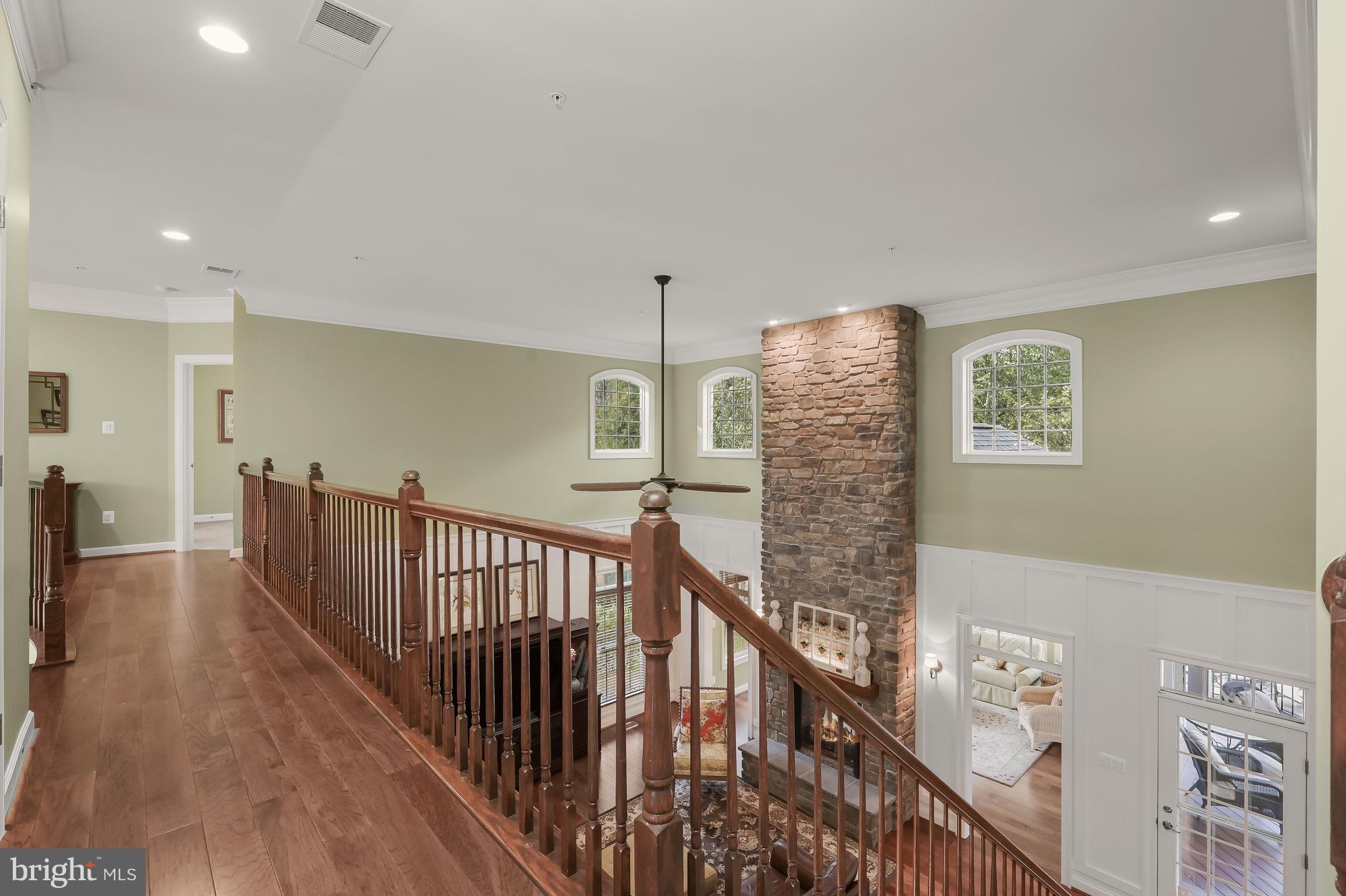 RIVERWOOD - Residential