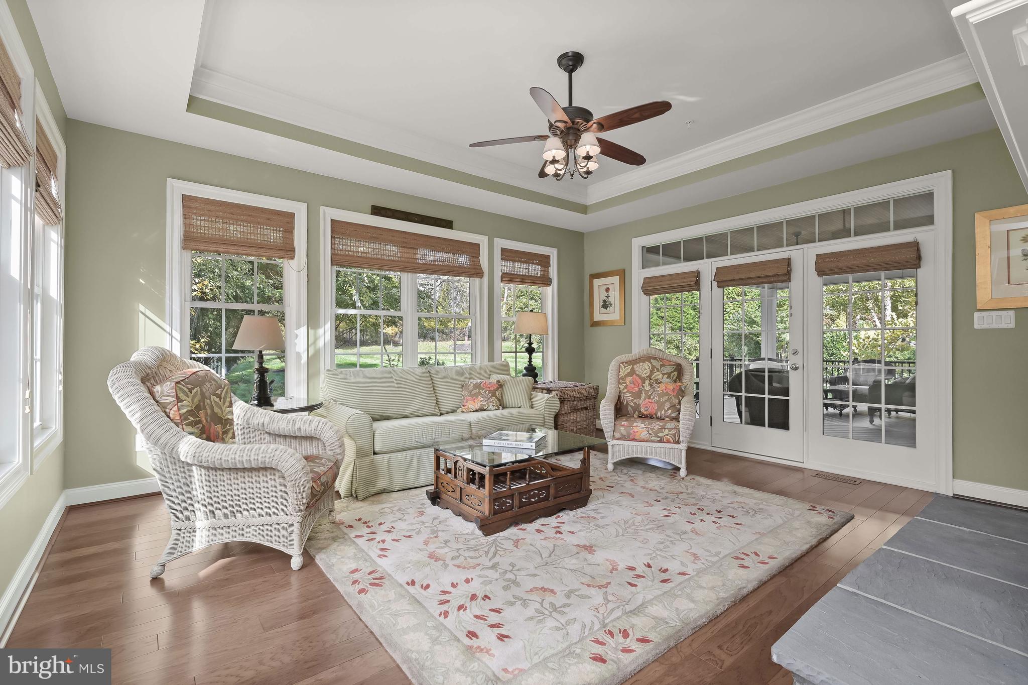 RIVERWOOD - Residential