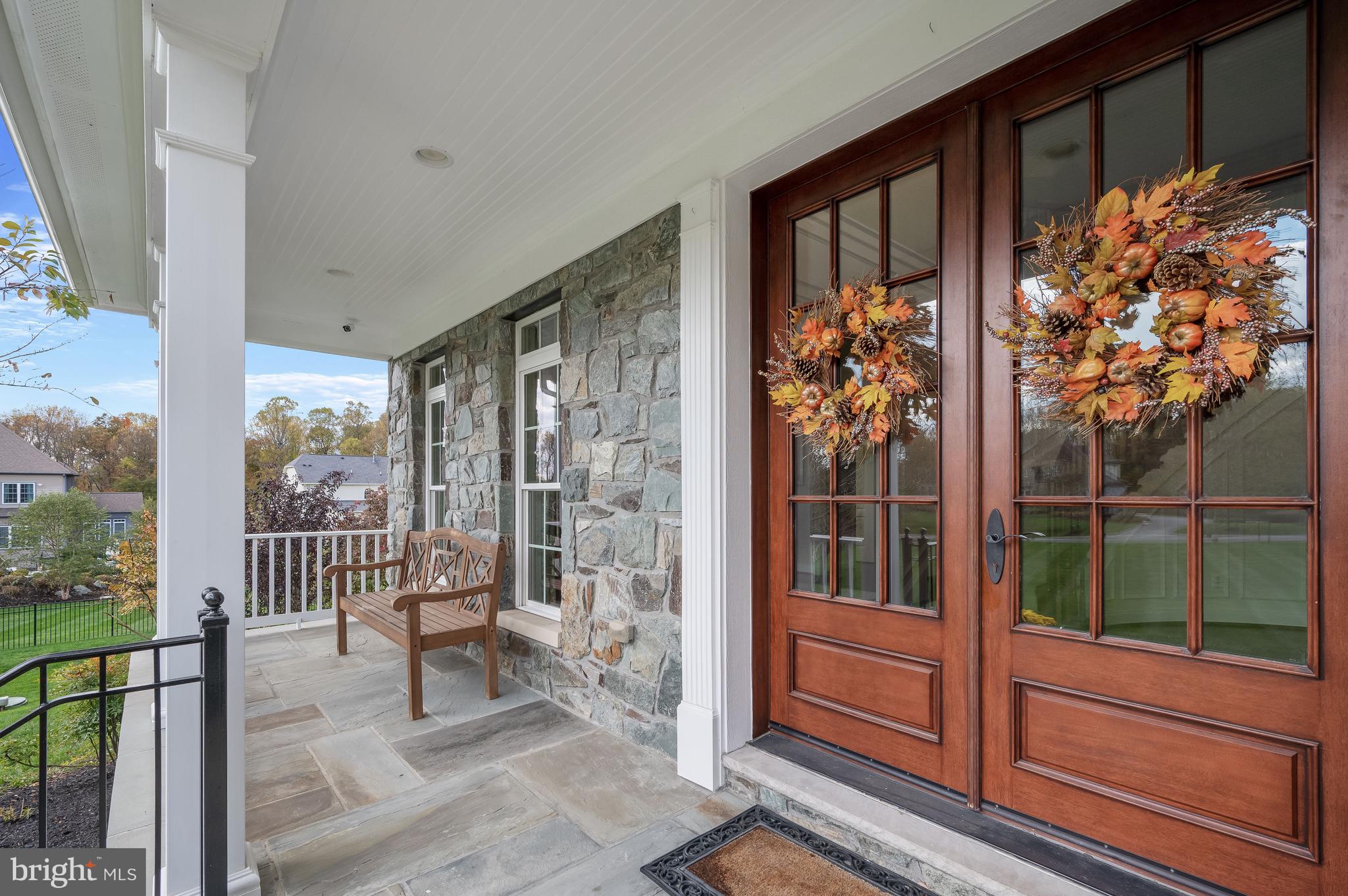 RIVERWOOD - Residential