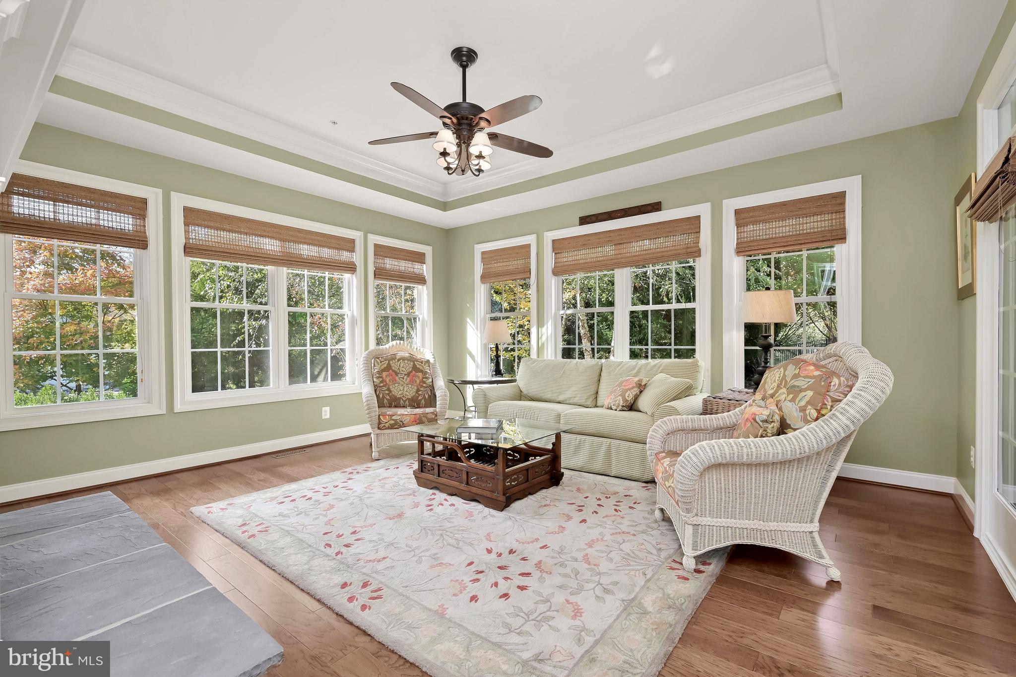 RIVERWOOD - Residential