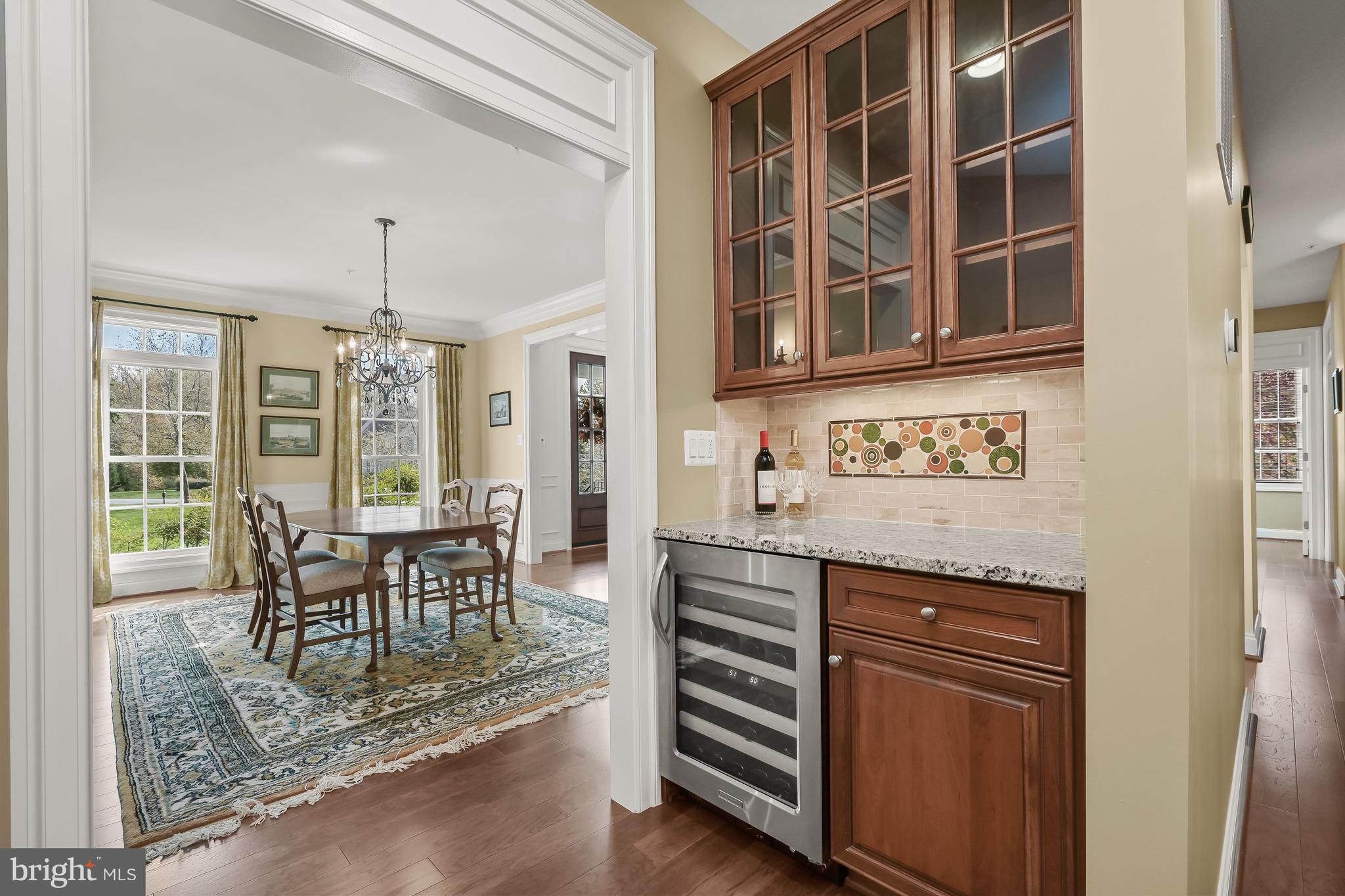 RIVERWOOD - Residential