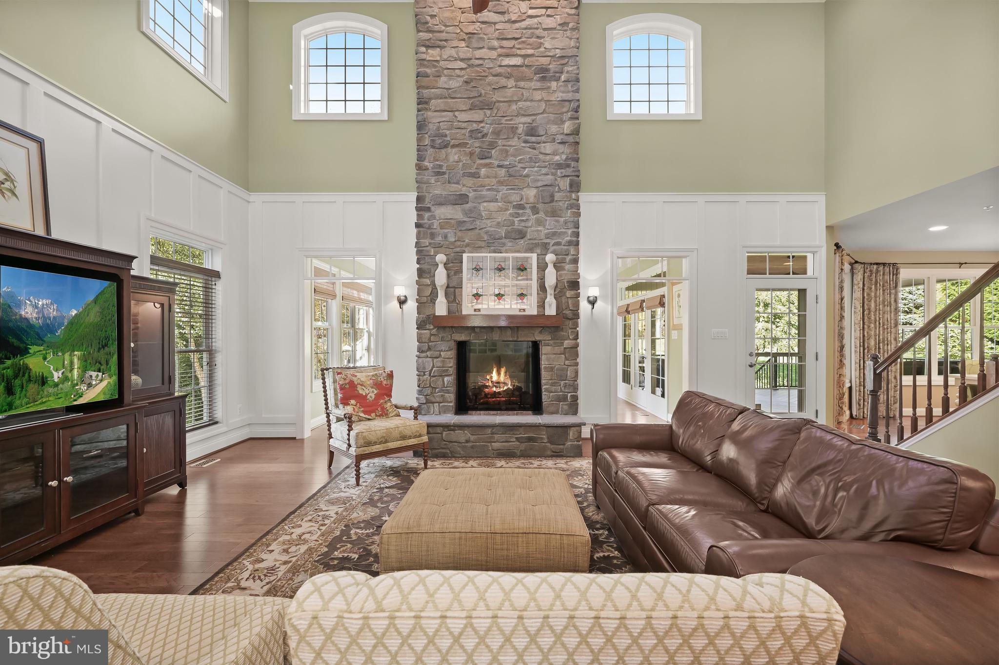 RIVERWOOD - Residential