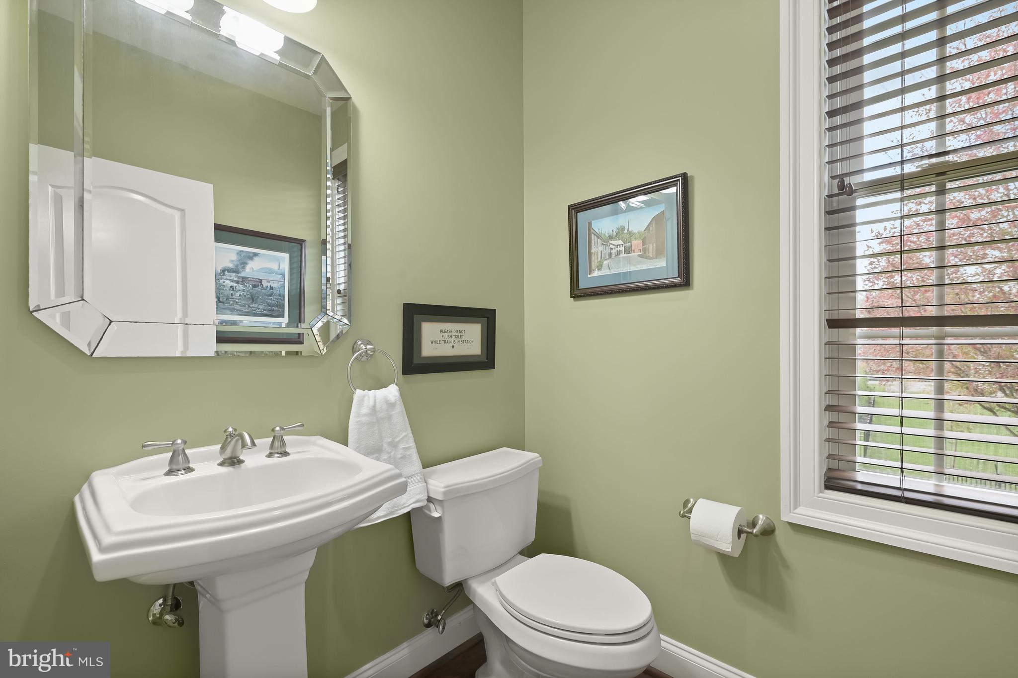 RIVERWOOD - Residential