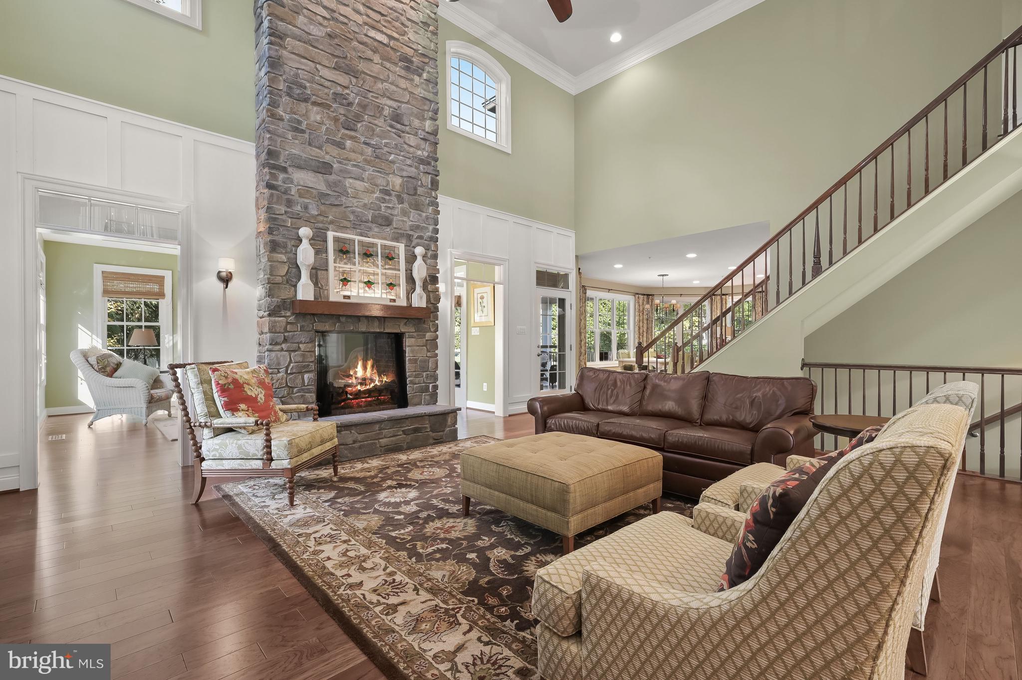 RIVERWOOD - Residential