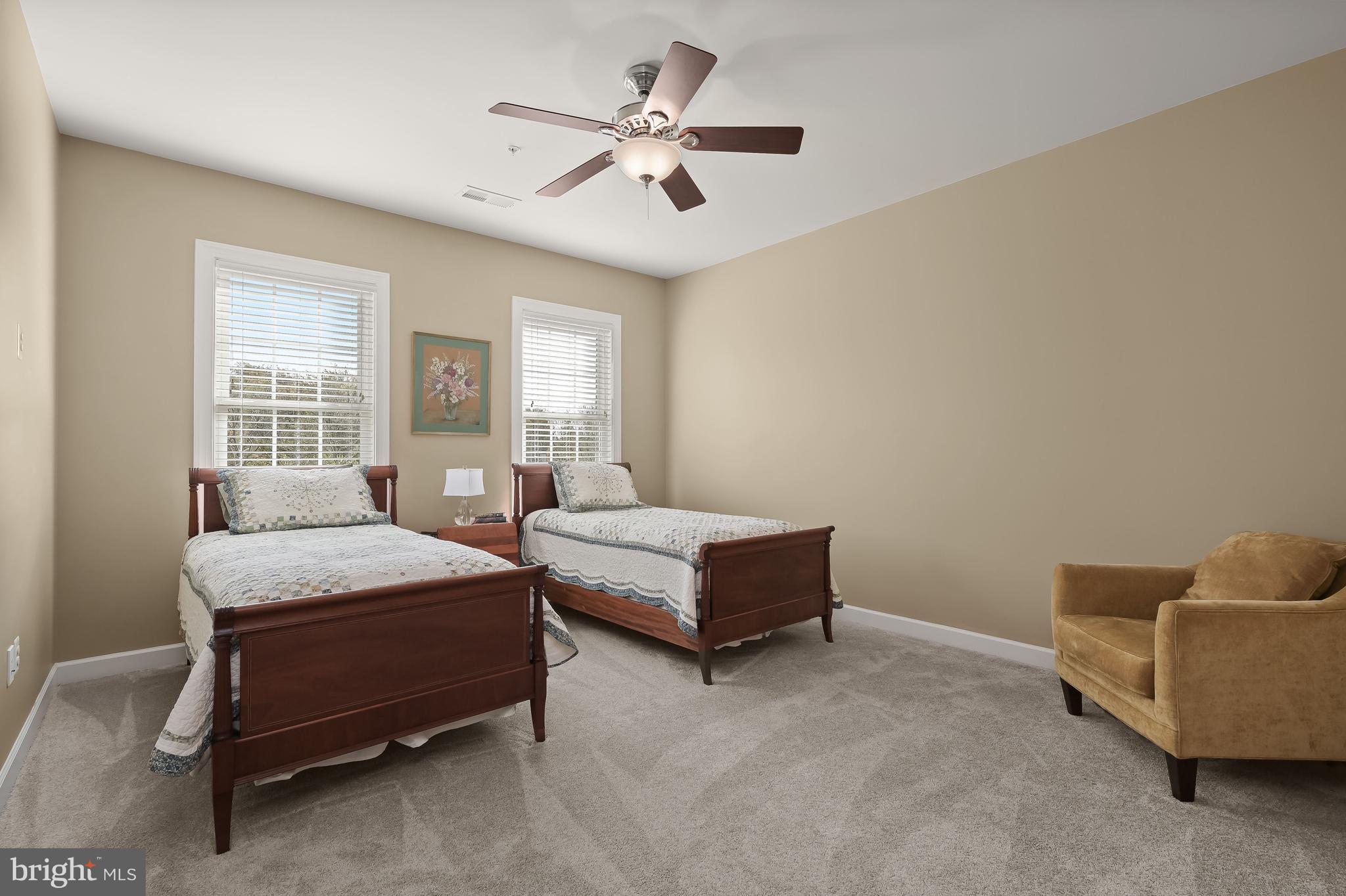 RIVERWOOD - Residential