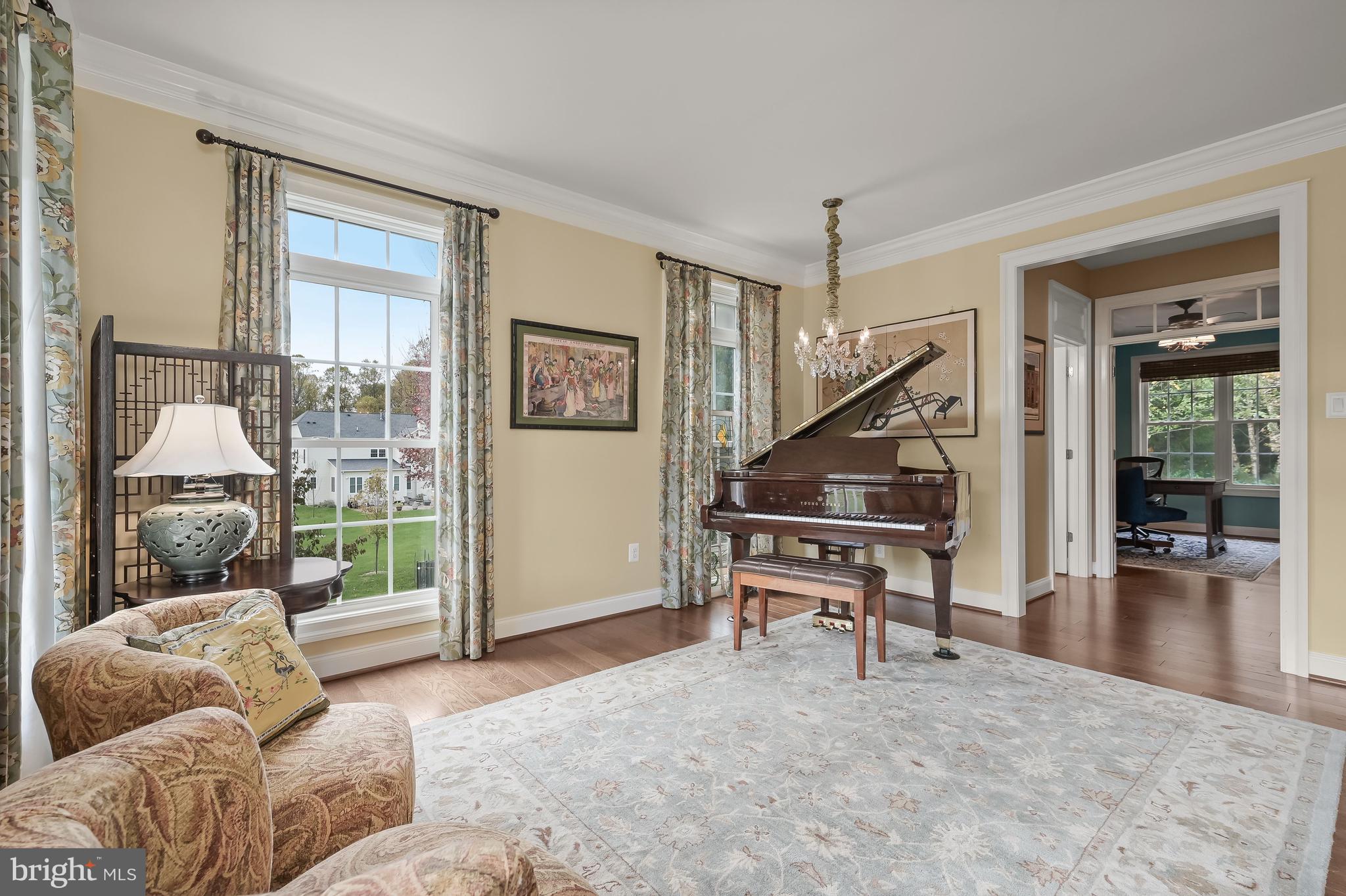 RIVERWOOD - Residential