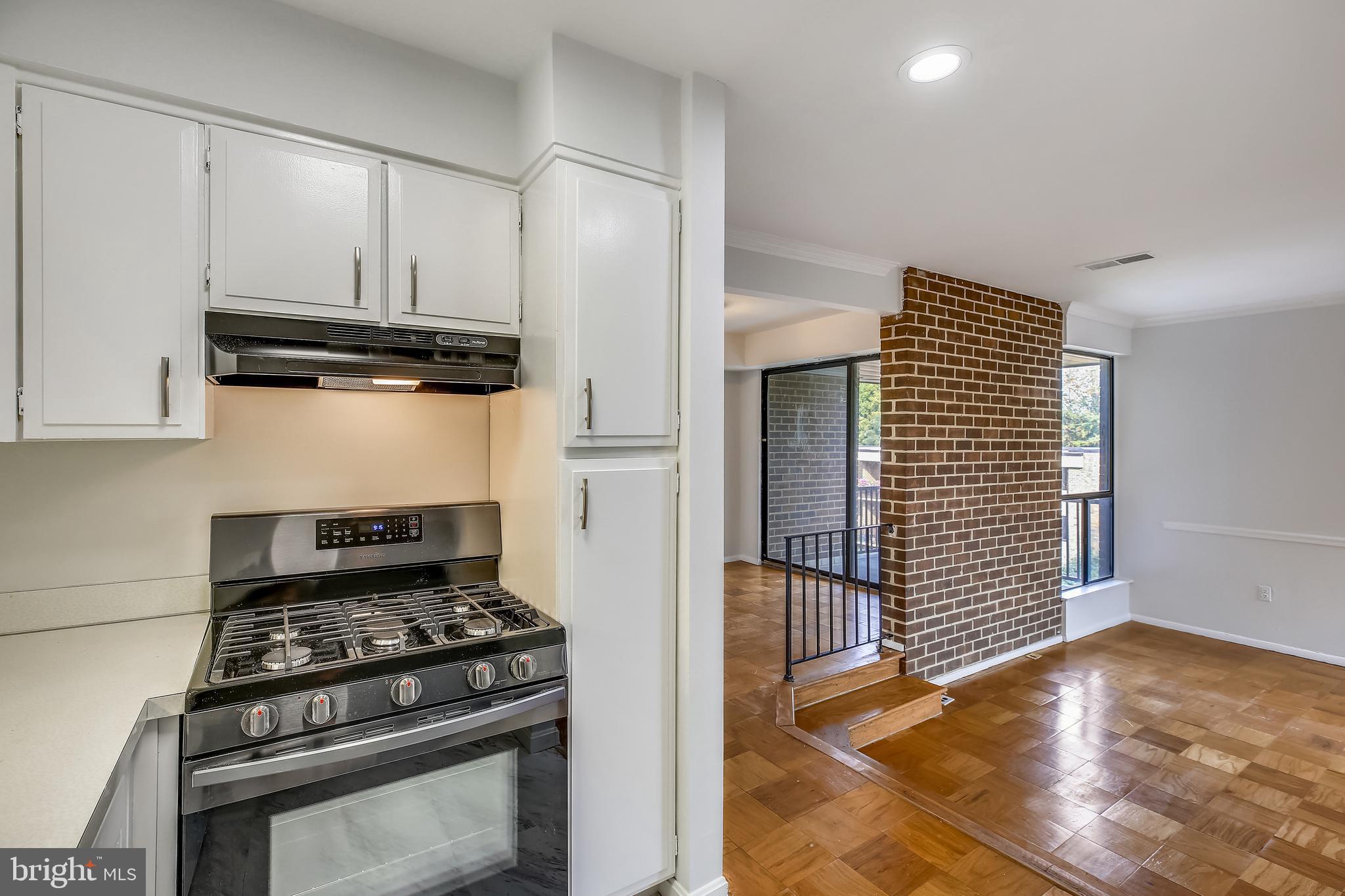 AMERICANA FINMARK - Residential