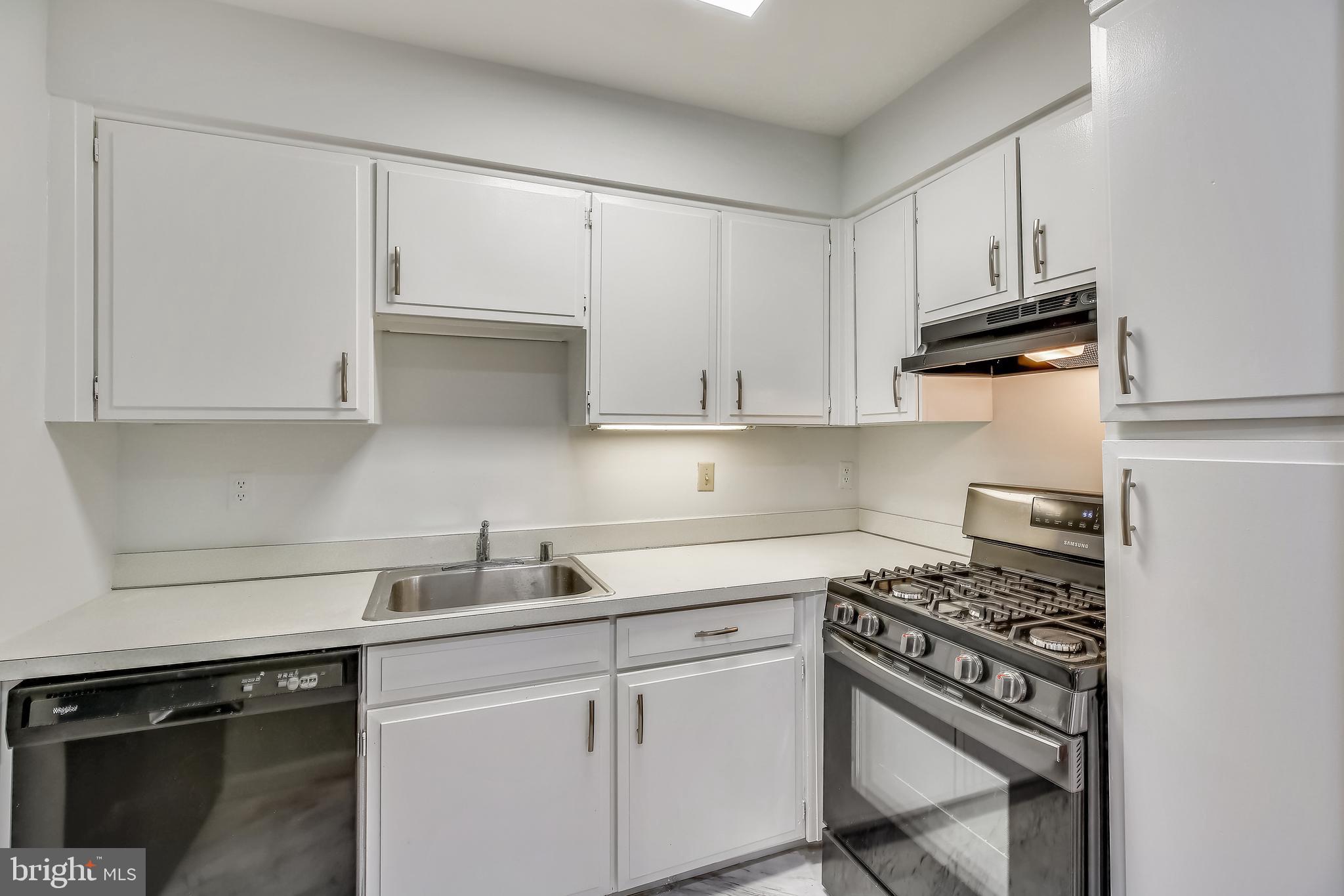 AMERICANA FINMARK - Residential