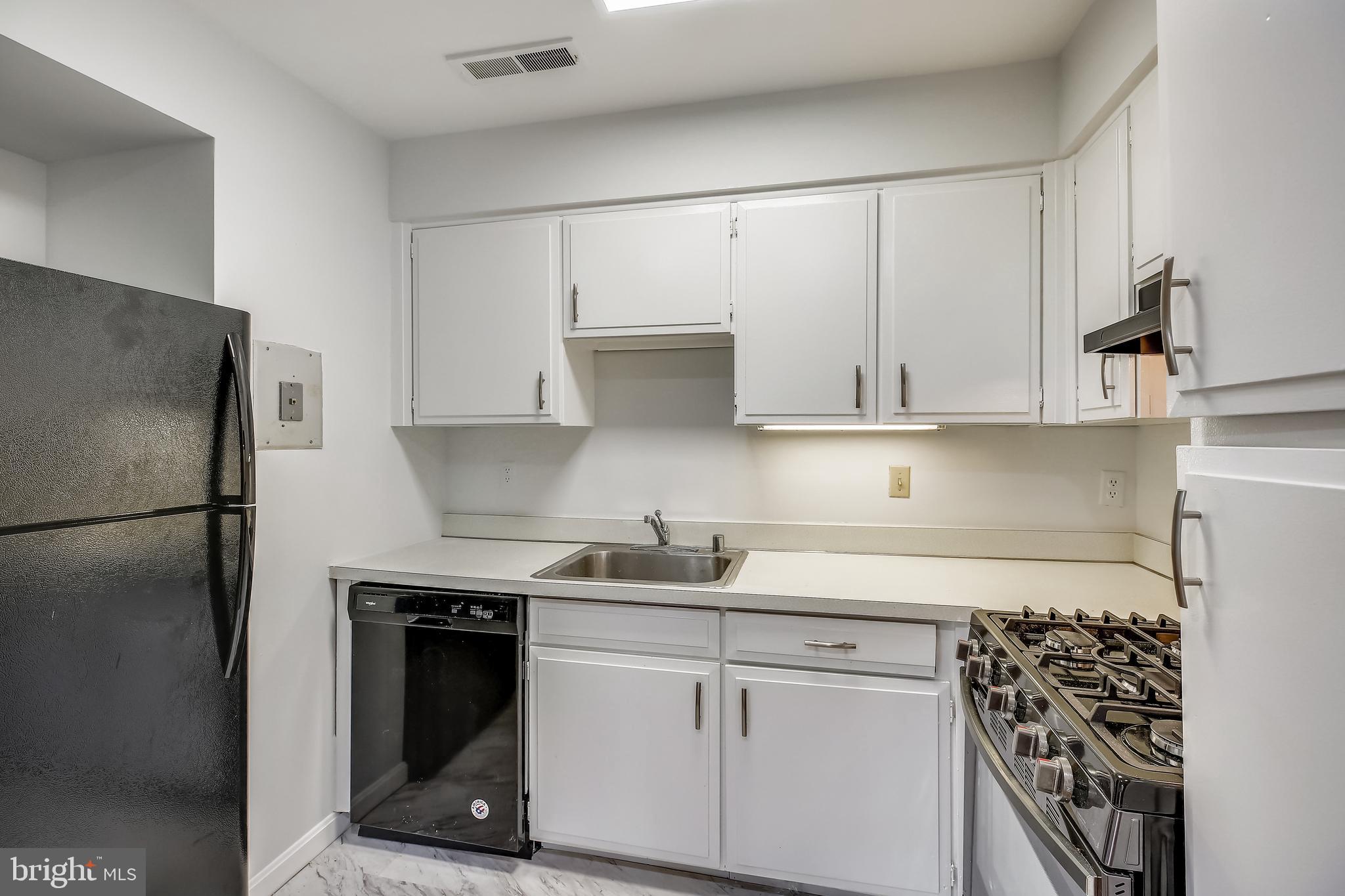 AMERICANA FINMARK - Residential